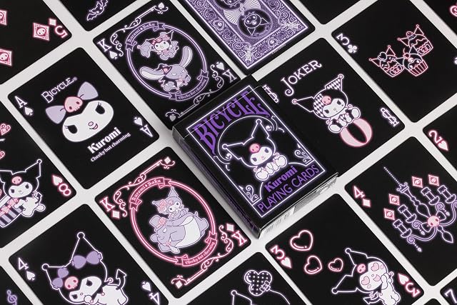 Foto 2 de 6 de Bicycle Kuromi Sanrio - Cartas de Juego, Negro, Rosa y Morado, 1 baraja