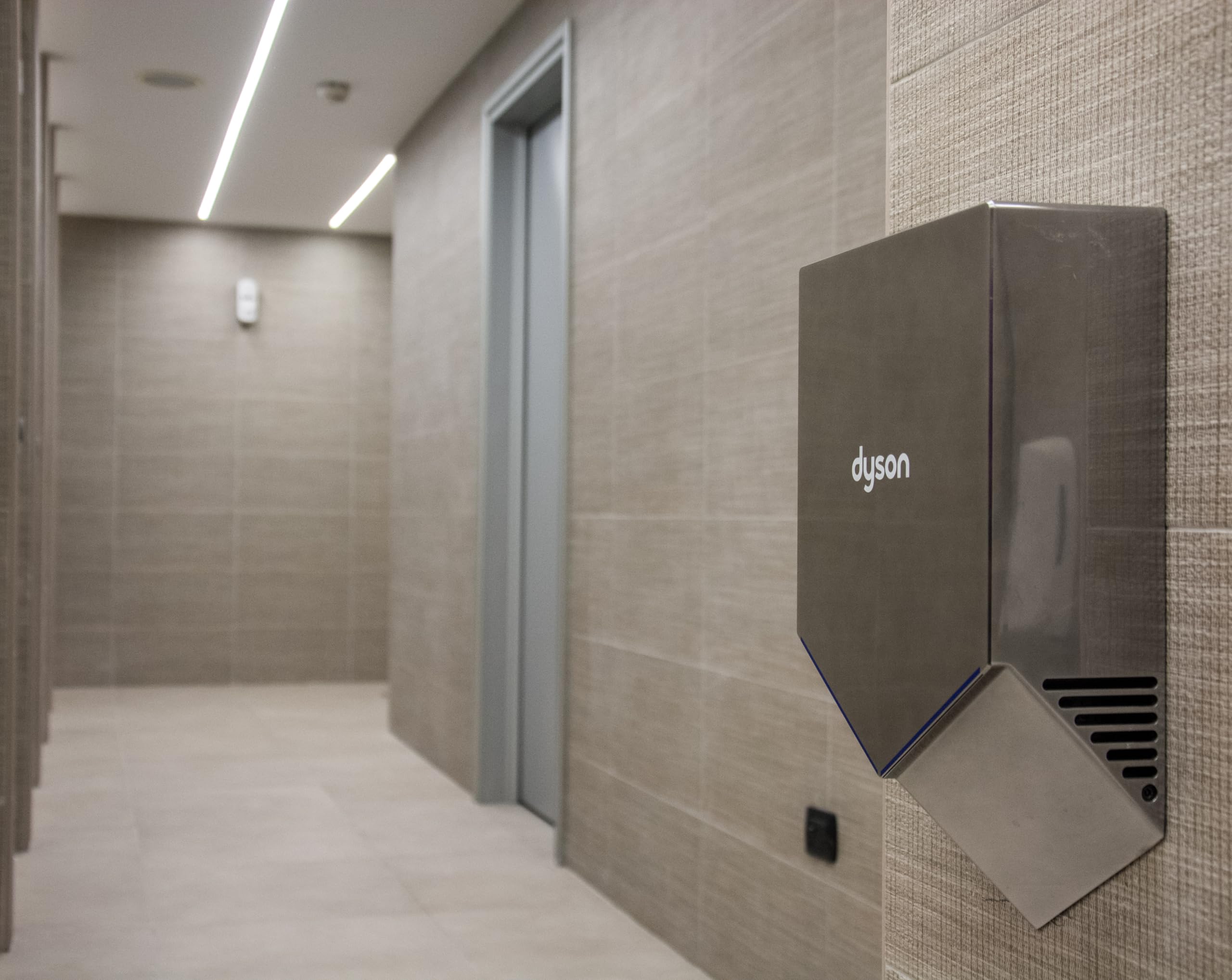 Dyson HU02 307170-01 Airblade V Droga automática de mano
