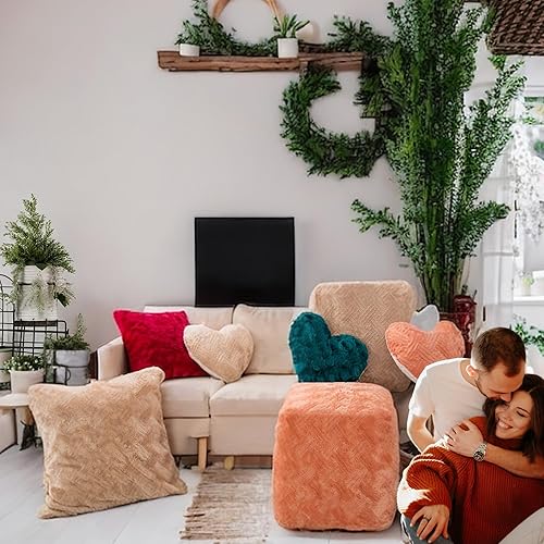 Miniatura 2 de DaDa Bedding - Almohada de piel sintética en forma de corazón de ensueño hecha a mano, cojín de lujo verde esmeralda de la suerte con inserto