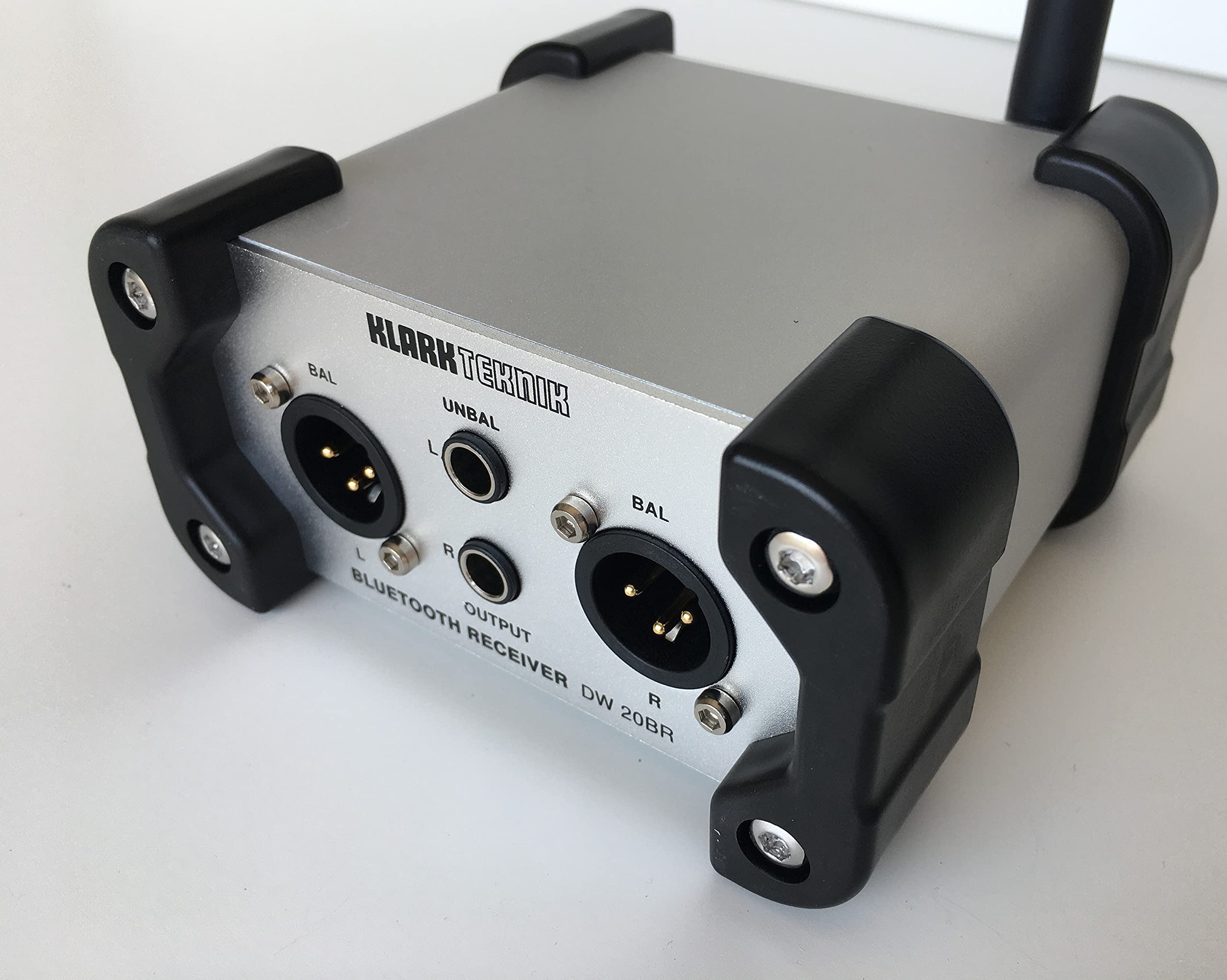 Klark Teknik AIR LINK DW 20BR Bluetooth Draadloze Stereo Ontvanger voor High-Performance Stereo Audio Uitzending