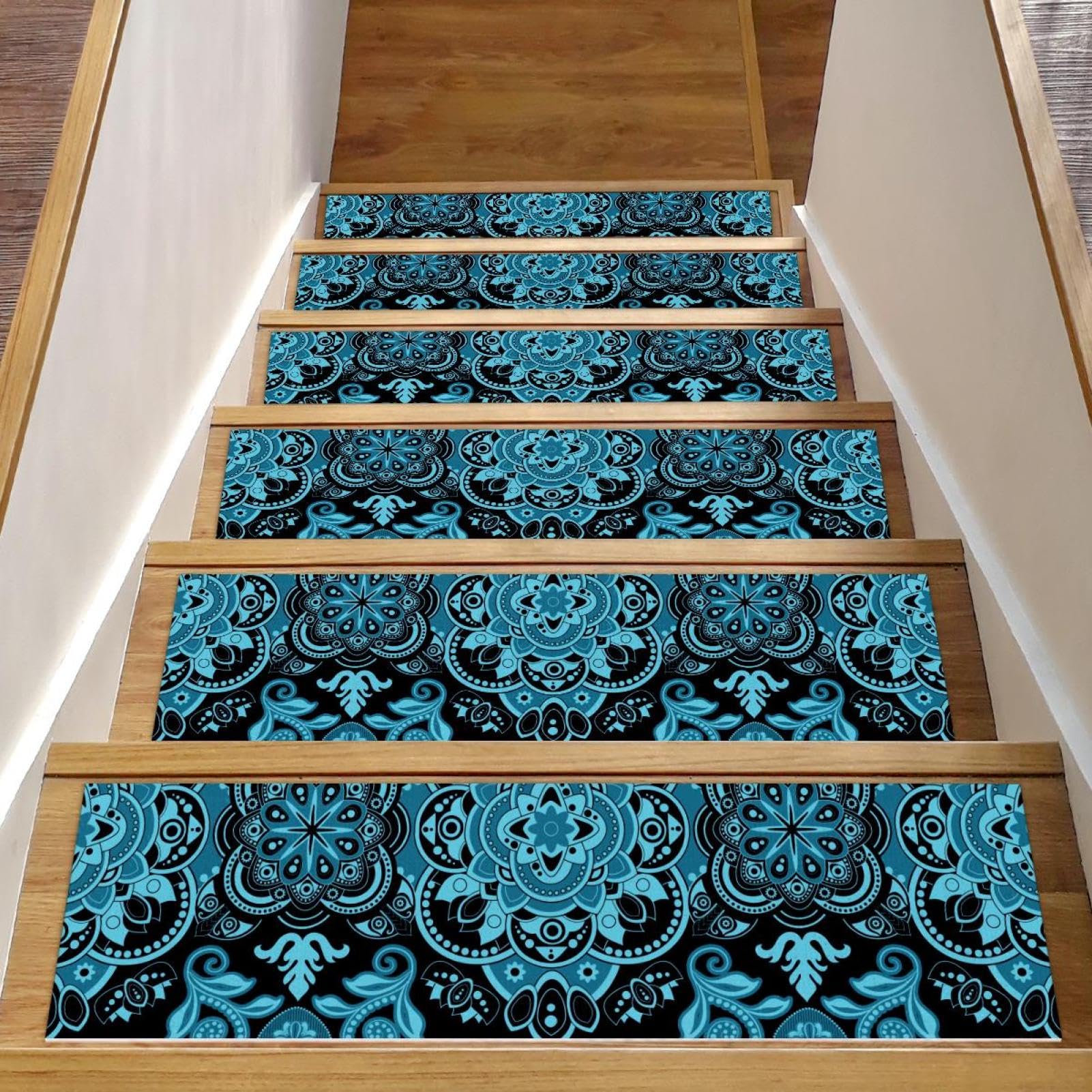 Tapis d'escalier antidérapants pour sécuriser les marches en bois