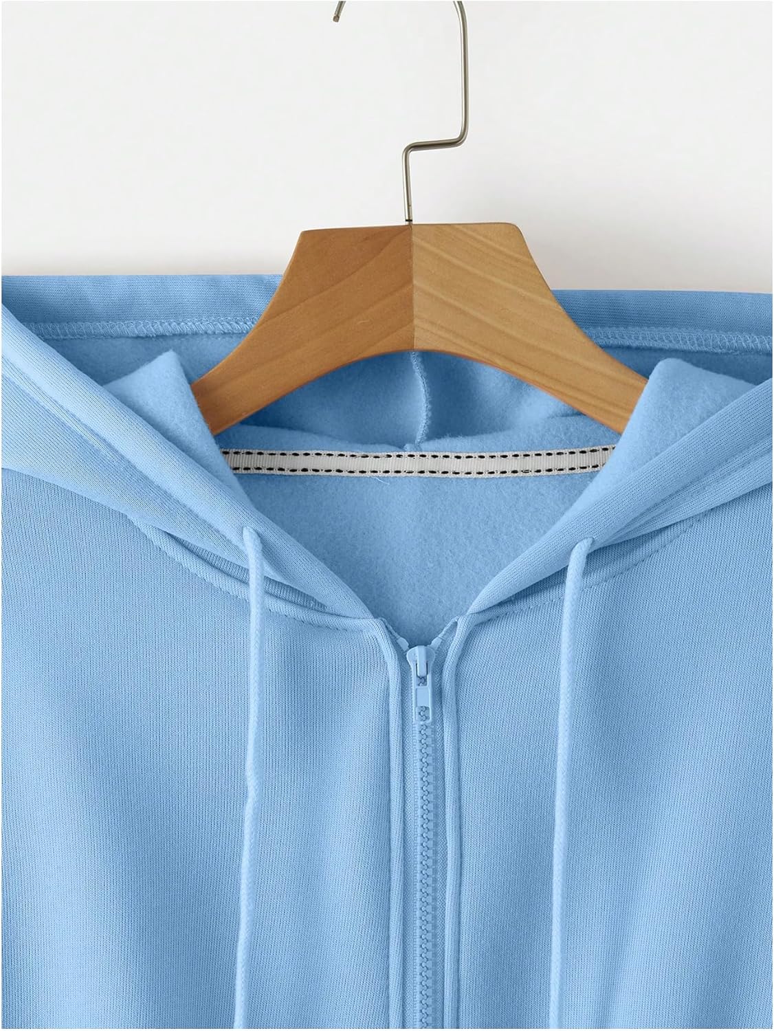 SweatyRocks Women's Long Sleeve Drawstring Full Zip Hooded Jacket Crop Sweatshirt - Image 4