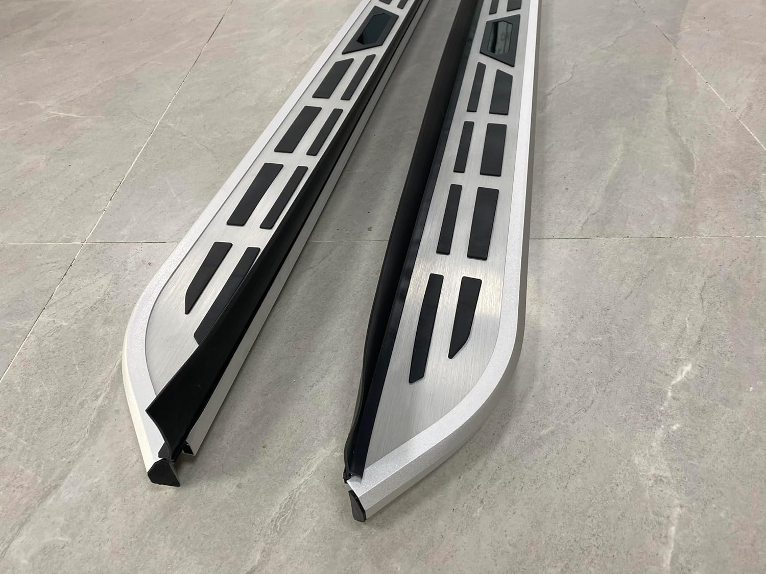2PCS/Set Running Board fits for Chevrolet Colorado 2023-2025 Side Step Side Stairs with Mounted Brackets Hardwares