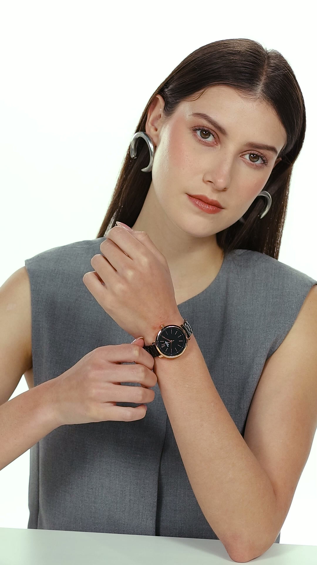 Buy Sonata Poze Quartz Black Dial Black Metal Strap Analog Watch