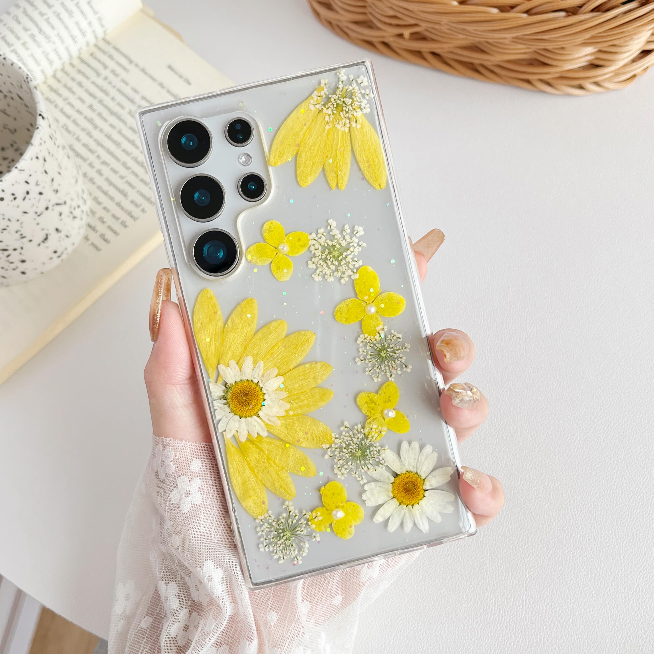 XIZYO for Samsung Galaxy S24 Ultra Case Cute Floral Clear Daisy Pattern Aesthetic Dried Flowers Women Girls Glitter Slim TPU Bumper Shockproof
