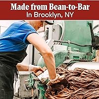 Vista 4 de Raaka Chocolate Bourbon Cask Aged 82% Chocolate negro Regalo de chocolate negro gourmet Orgánico, vegano, sin soja, sin gluten, Kosher Barras