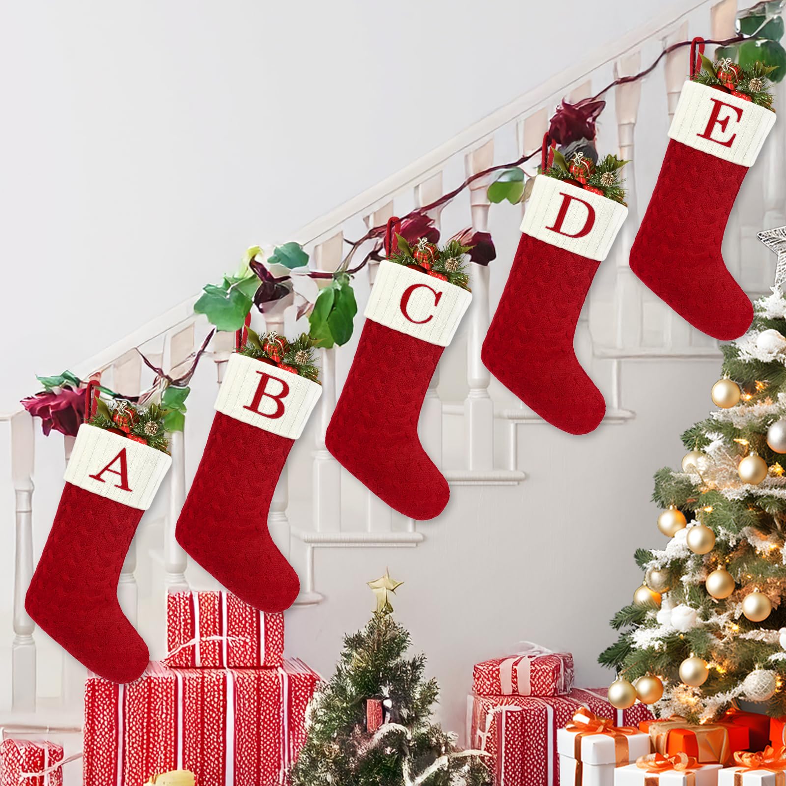 ALIBBON Weihnachtsstrumpf Mit Monogramm – 50,8 Cm, Roter Samt Mit Weißer Plüschmanschette & Goldbuchstabe, Perfekt Für Kamin & Geschenke (Buchstabe E)