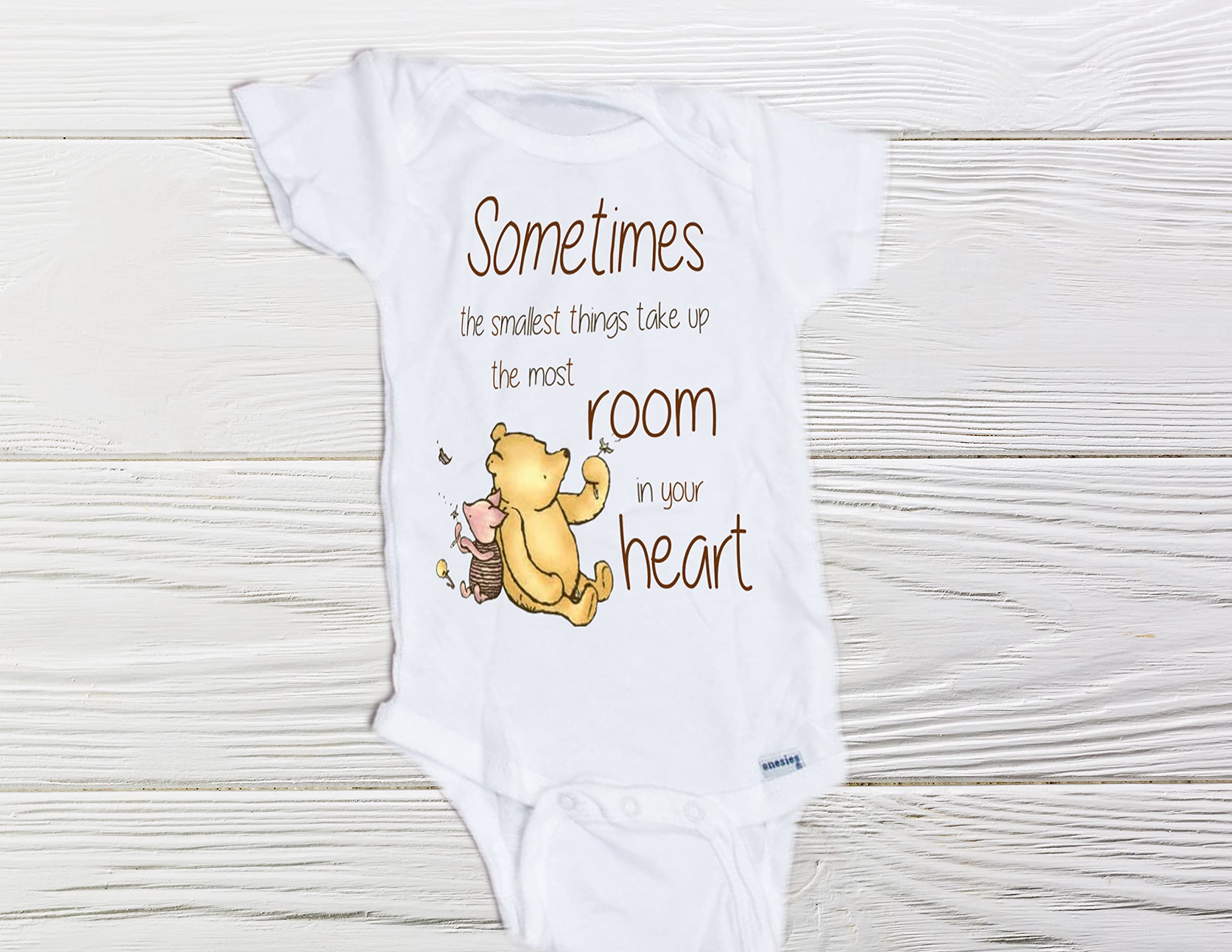 Classic Winnie the Pooh onesie - Baby Pooh onesie - Pooh Onesies - Winnie the Pooh Onesies (0-3 months)