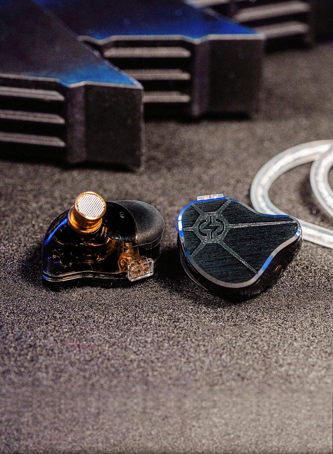 keephifi CCZ BC04 HiFi In Ear Monitor professionali, Auricolari In Ear con filo,1BA+1DD IEM, Auricolari con microfono,cuffie iem auricolari cantanti, Cavo rimovibile 5N OFC 2PIN-Z