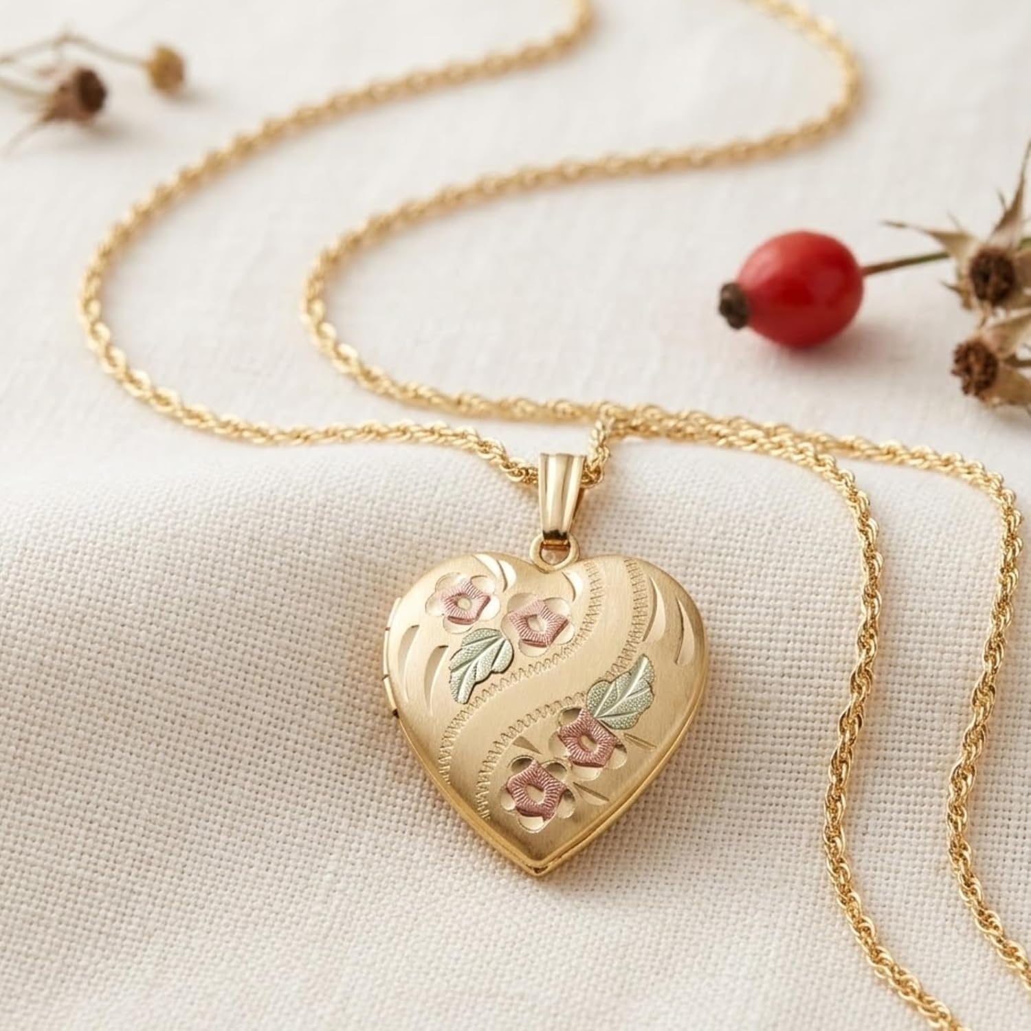 Black Hills Gold Heart Locket Necklace 14k Gold Filled with 12k Green & Rose Gold Leaves, Rose Floral Heart Locket Pendant Necklace 18 Inch Chain