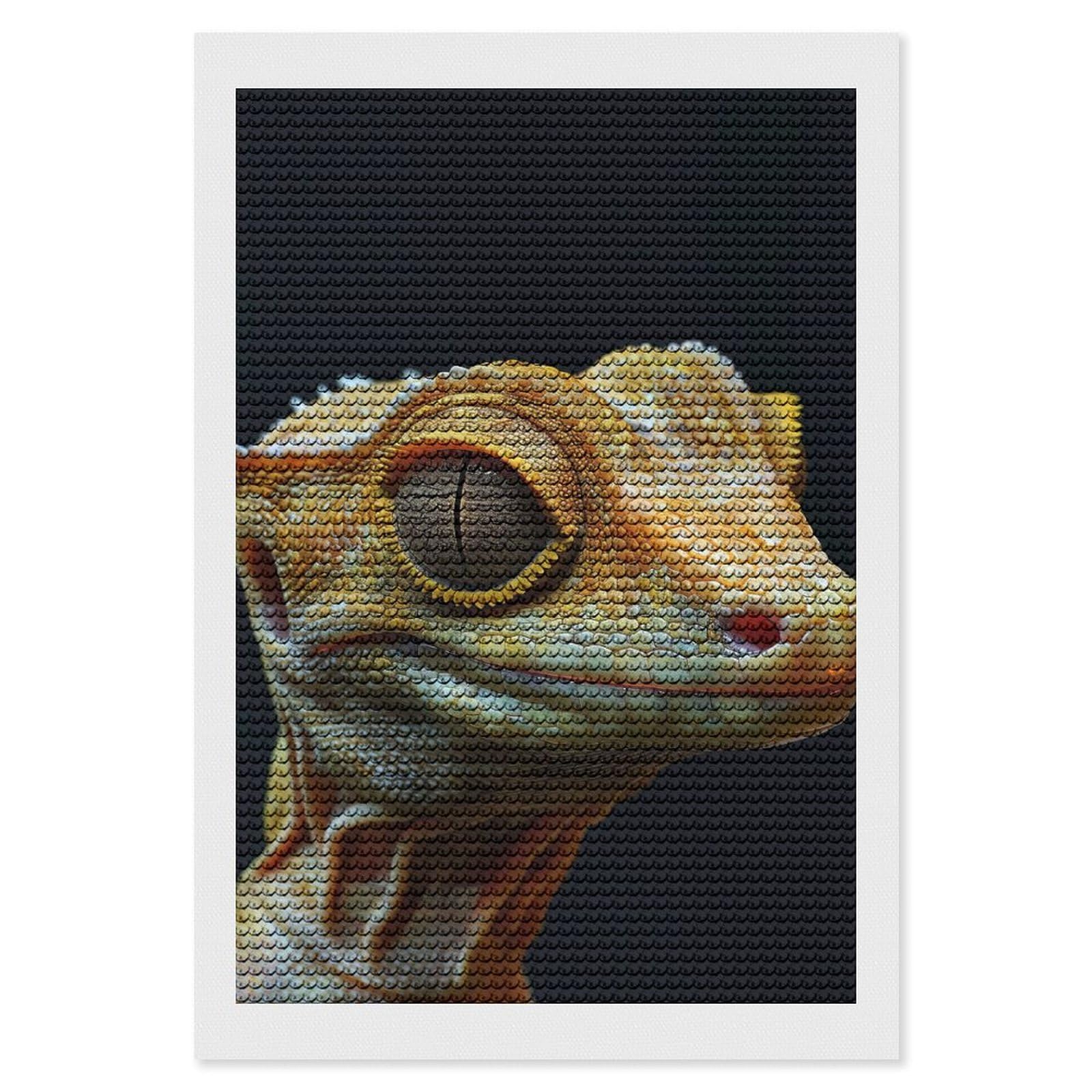 Junmoney Crested Gecko Diamond Painting Set 8"x12", Sparkling Round Gems, Decorate Your Room, Fun Craft Experience, Modern Decor