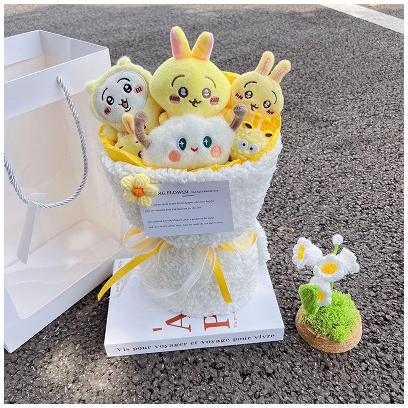 ちいかわ　誕生日　BIGぬいぐるみ花束 結婚式 Amazon｜花束 ちいかわ ぬいぐるみ花束 ハチワレ ギフト 花束