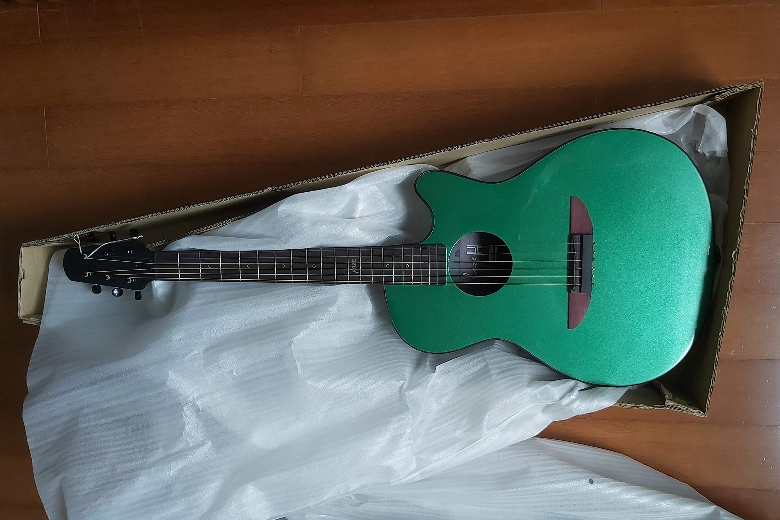 Amazon | 38インチアジア向けに設計されたABSカーボンファイバー製の