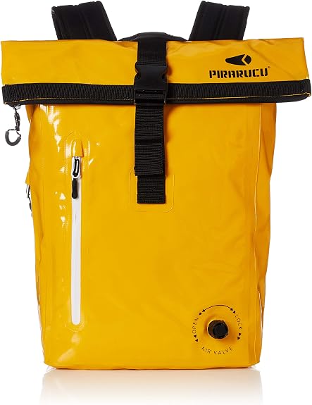 Amazon ピラルク 防水バックパック ピラルク ロールクロージャータイプのバックパックです イエロー Pirarucu ピラルク 登山リュック ザック