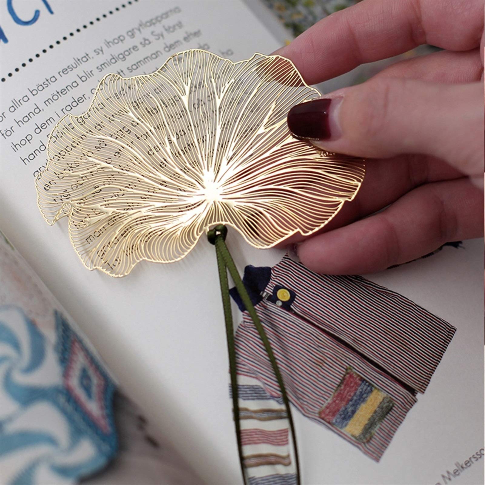 zakładki Zakładka metalowa, delikatne zakładki Lotus, handmade Markery strony do czytania do książki, zakładka Doskonały prezent dla pisarzy czytelników bookmarklet