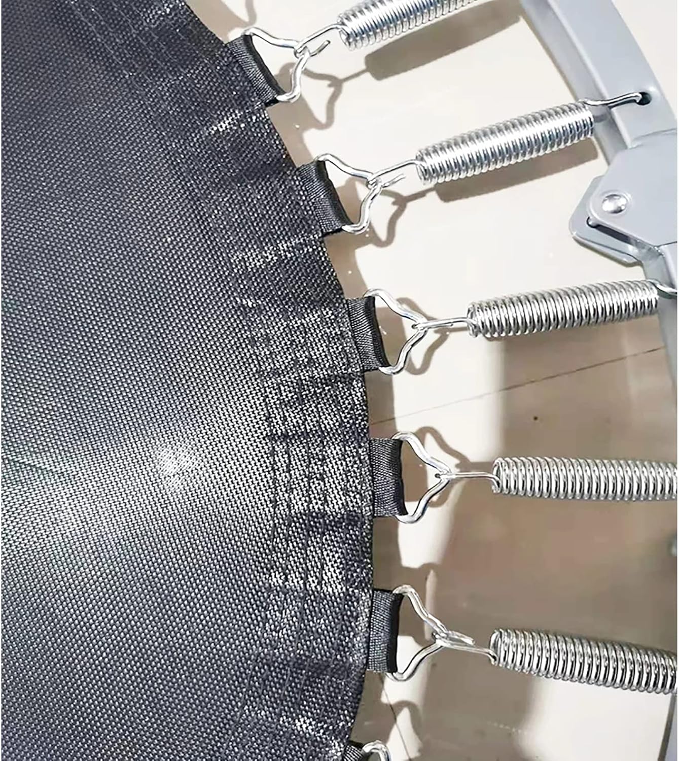 Trampoline Surround Pad Outdoor Trampoline Jumping Mat, Replacement Jumping Mat Compatible with Round Frame Perfect Bounce Waterproof