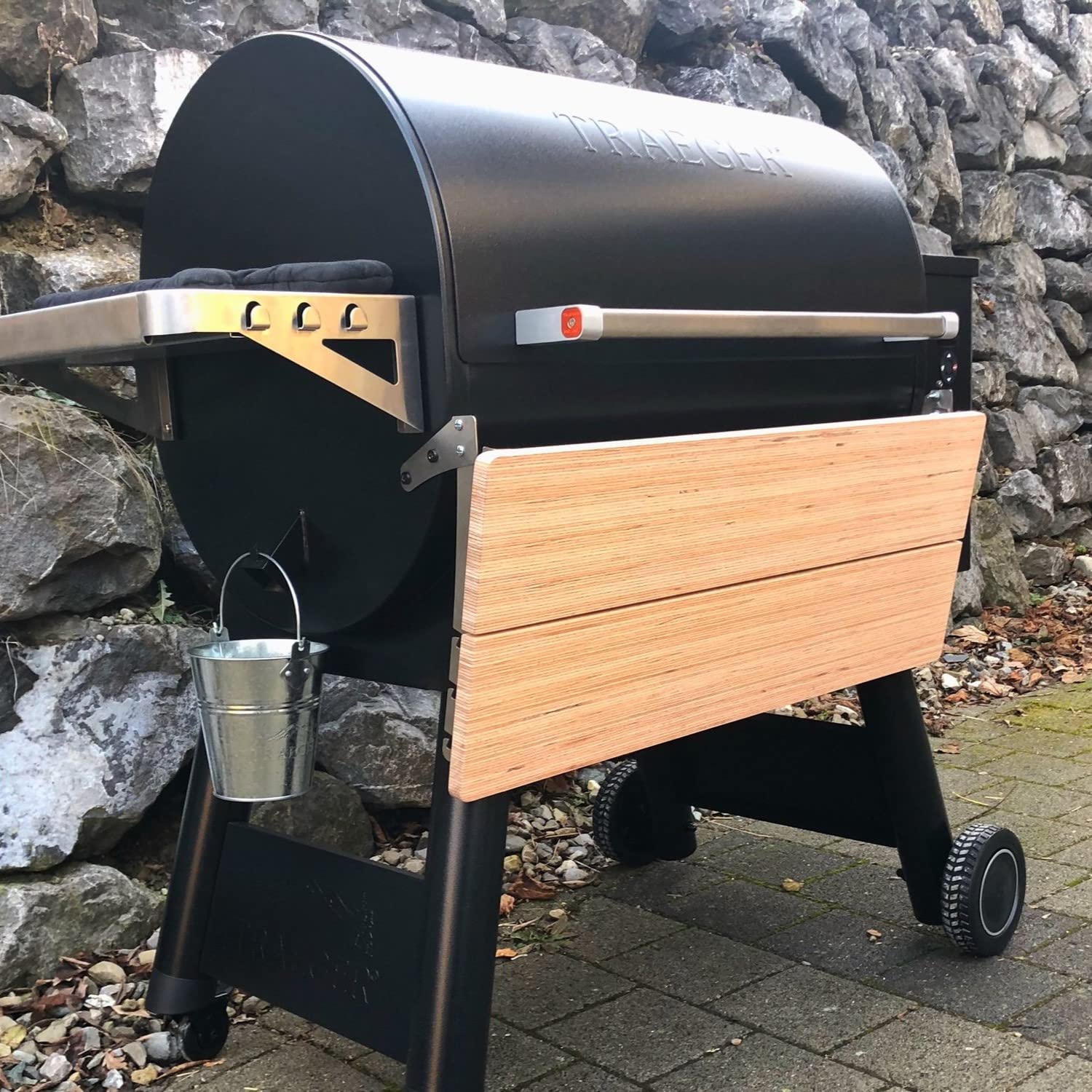 Grillrost.com Das Original Traeger Frontablage Ironwood und Pro Series