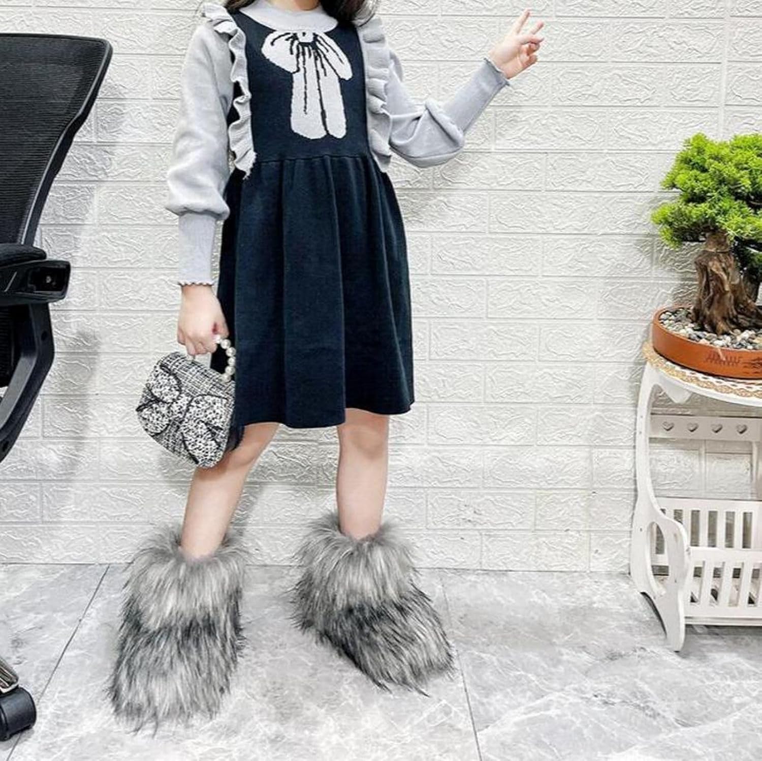 Girls Winter Faux Fur Ankle Boots Fluffy Furry Flat Snow Boots - Image 6
