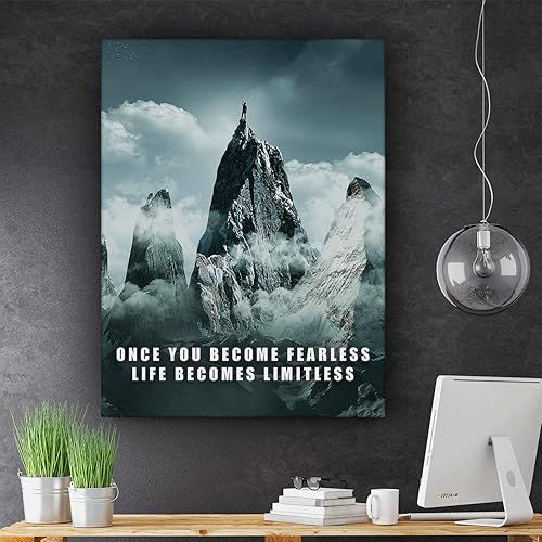 Vista 2 de NATVVA Póster con texto en inglés «Once You Become Fearless Life Becomes Limitless» («Once You Become Fearless Life Becomes Limitless»)
