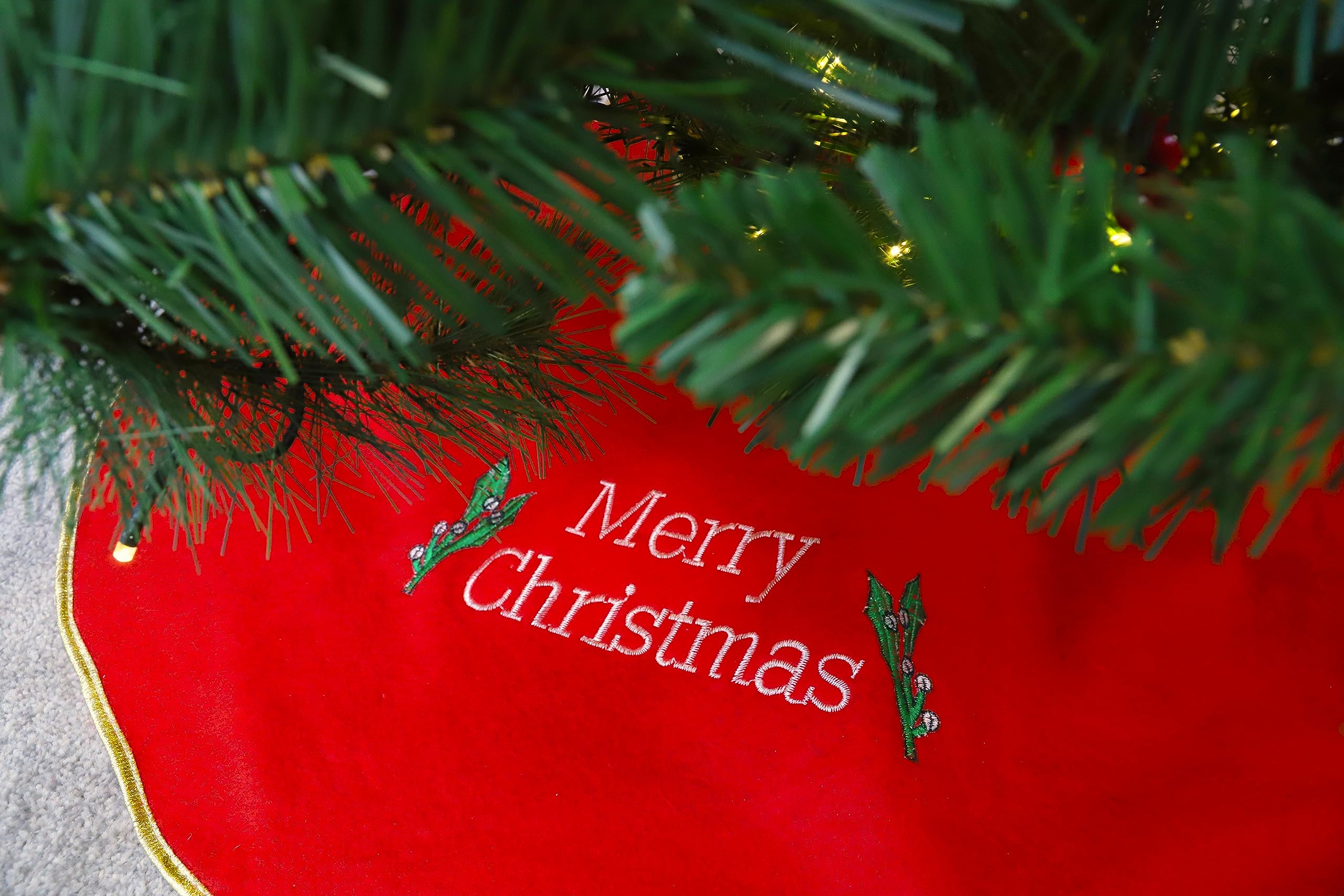 Toyland® 42 Inch (106cm) Red Merry Christmas Tree Skirt/Base Cover With Gold Trim