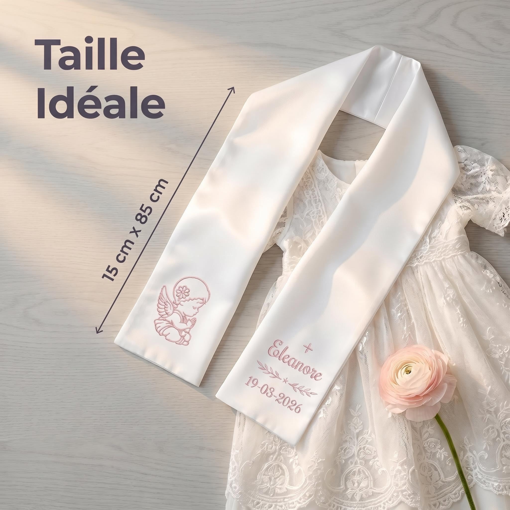 XIAOMA Écharpe de Baptême Personnalisée Enfant, Écharpe Communion Brodée Prénom et Date, Écharpe Blanche Satin Ange ou Croix, Cadeau Baptême Fille Garçon avec Coffret Cadeau, Personnalisation 48h