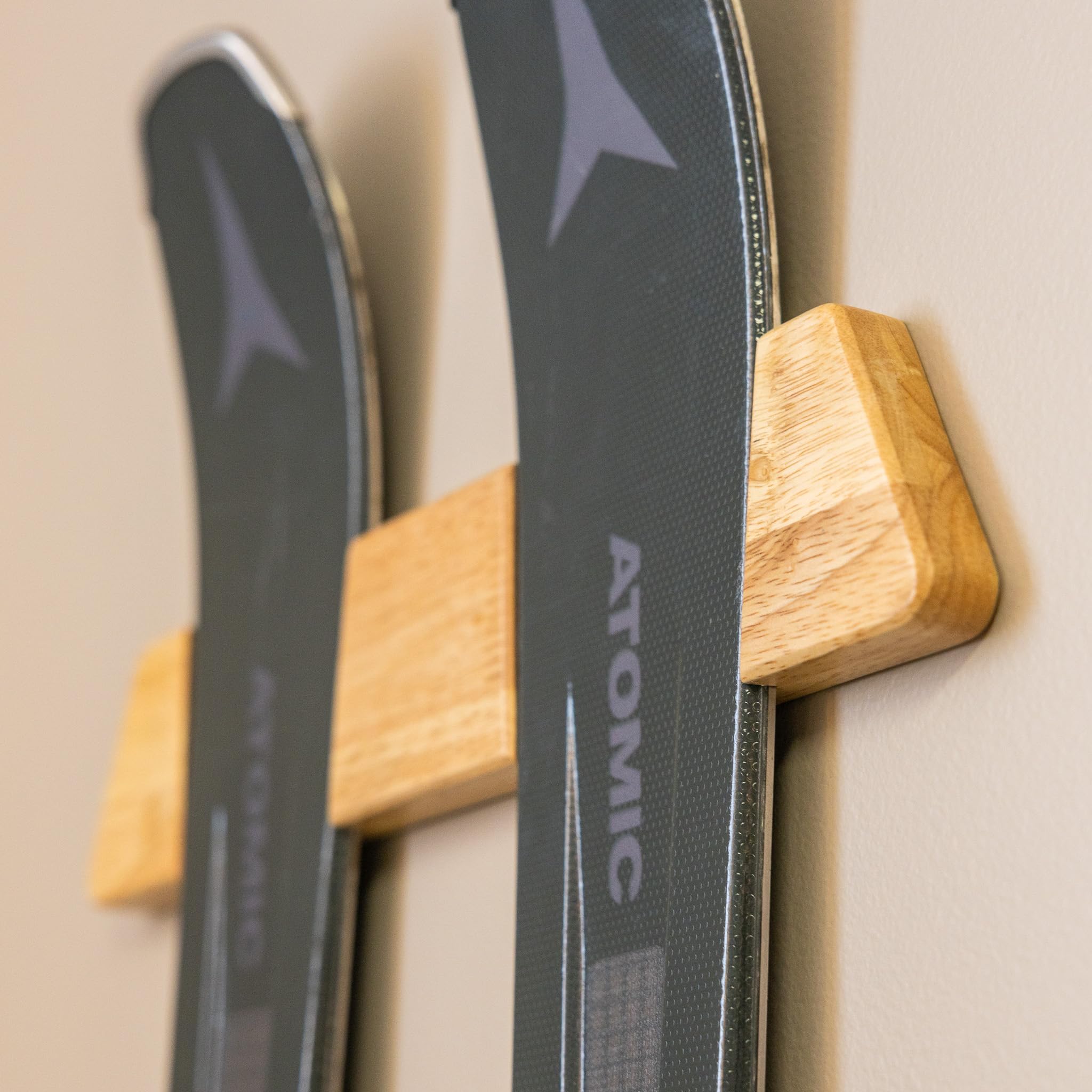 Bullet Mount Snowboard Rack Pmsanzay 4-Pack Snowboard Display Rack ...