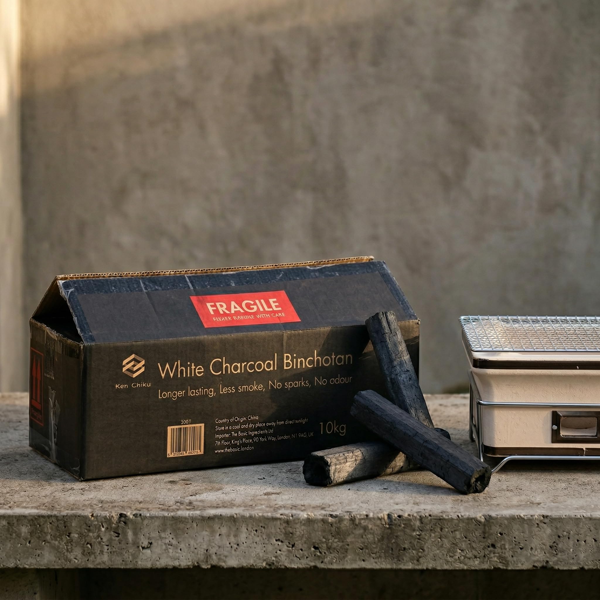 Ken Chiku - Charbon Blanc Binchotan 10Kg | Briquettes parfaites pour Le Barbecue | Longue durée de Combustion | sans fumée et sans Odeur | Charbon de Bois de qualité Restaurant