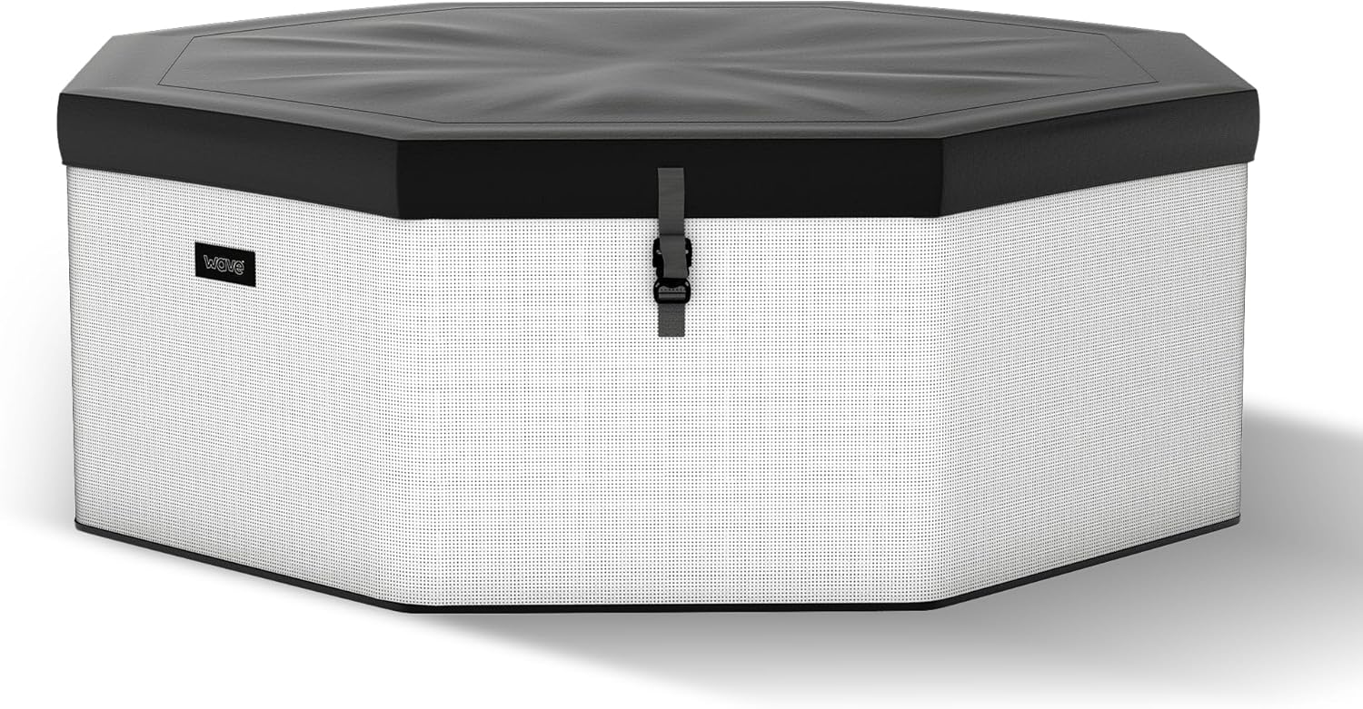 WAVE Como Hot Tub with insulated cover installed