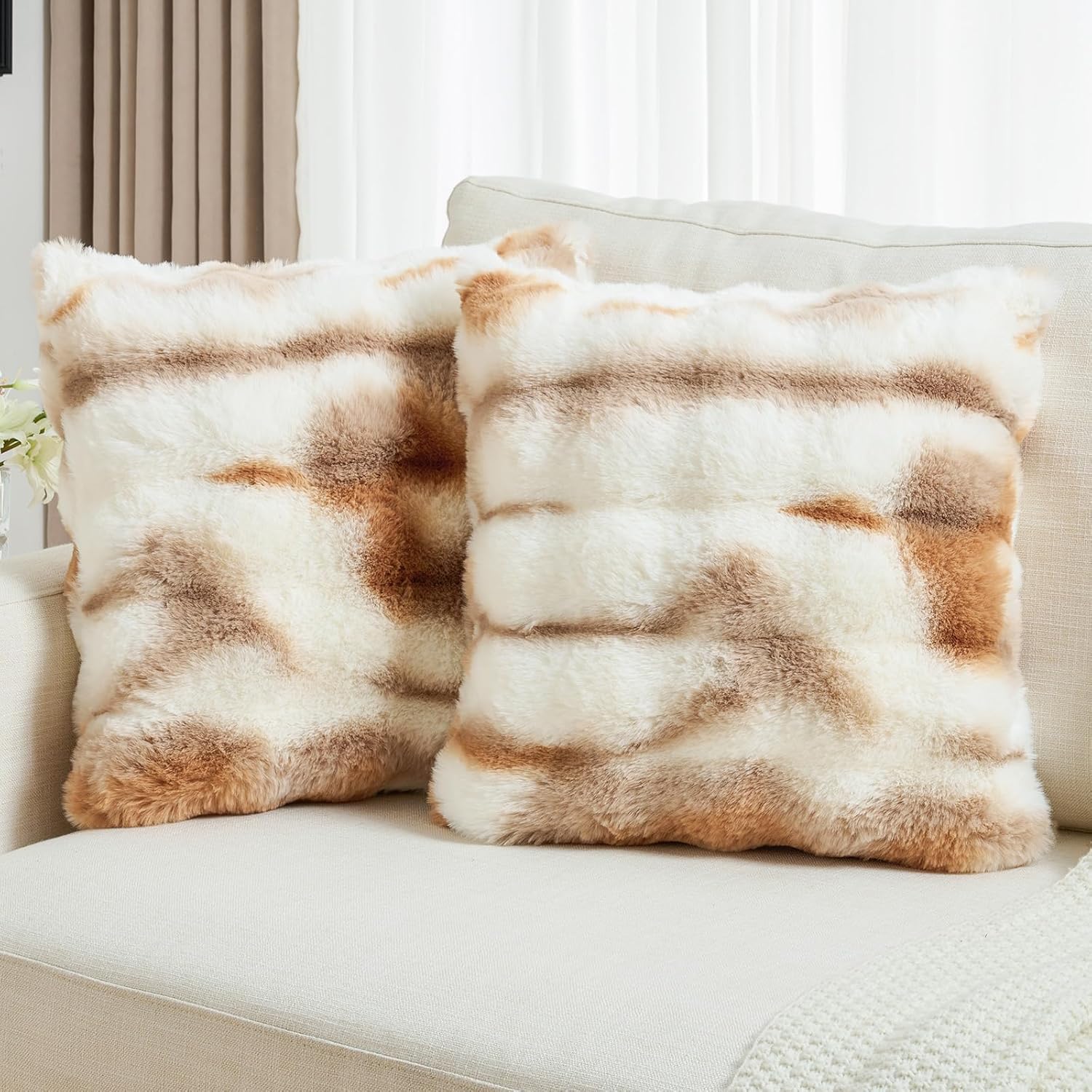 FUTEI Brown White Decorative Throw Pillow Covers 18x18 Inch Set of 2,Soft Fuzzy Faux Rabbit Fur Cushion Covers with Raised Texture,Neutral Boho Home Decor for Couch Bed Living Room