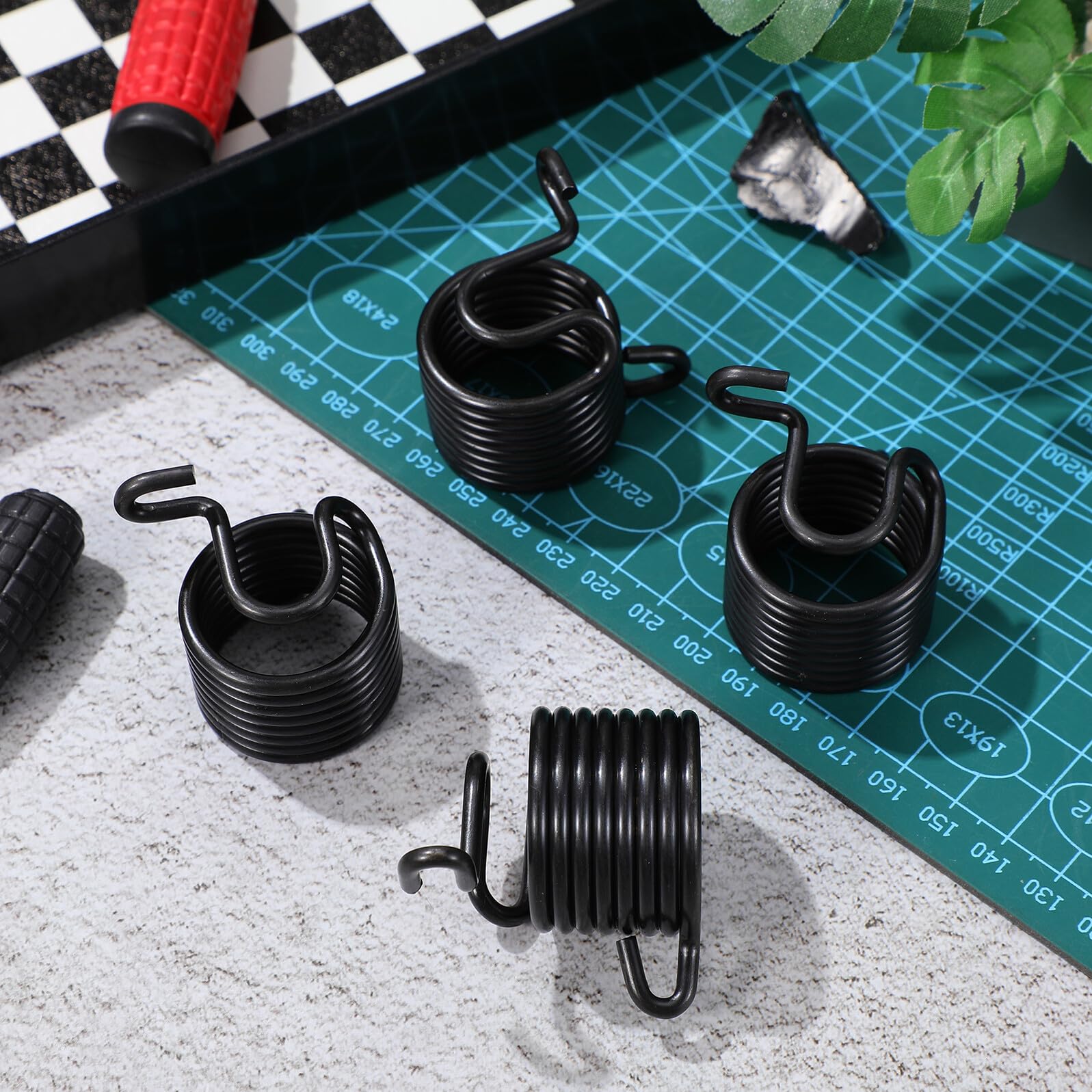 Amosfun Ressorts de Burin Pneumatiques Ressort de Retenue Fiable 6pcs en Alliage Noir pour Outils Pneumatiques, pour Creuser Différents Environnements