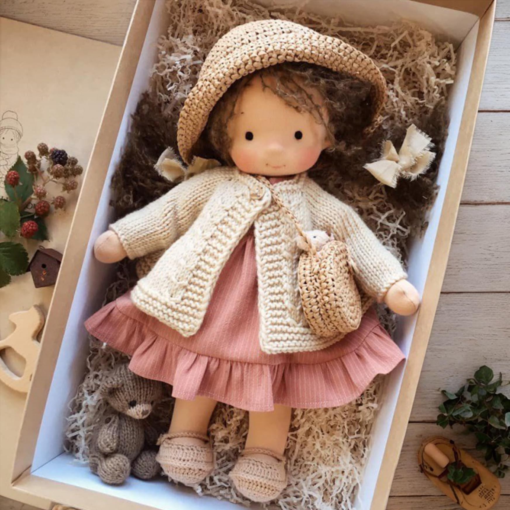 NIDONE Muñeca de Trapo con Caja, muñecas de bebé Ragdoll, Lindo Juguete de Peluche con Sombrero, Bolsa, Zapatos y más decoración para bebés y niños pequeños, 11x2x5 Pulgadas