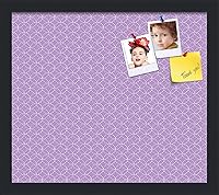 Vista 211 de PinPix Tablero de anuncios de corcho de 20 x 14 pulgadas. Este tablero decorativo enmarcado viene con diseño de círculos B W y un marco negro