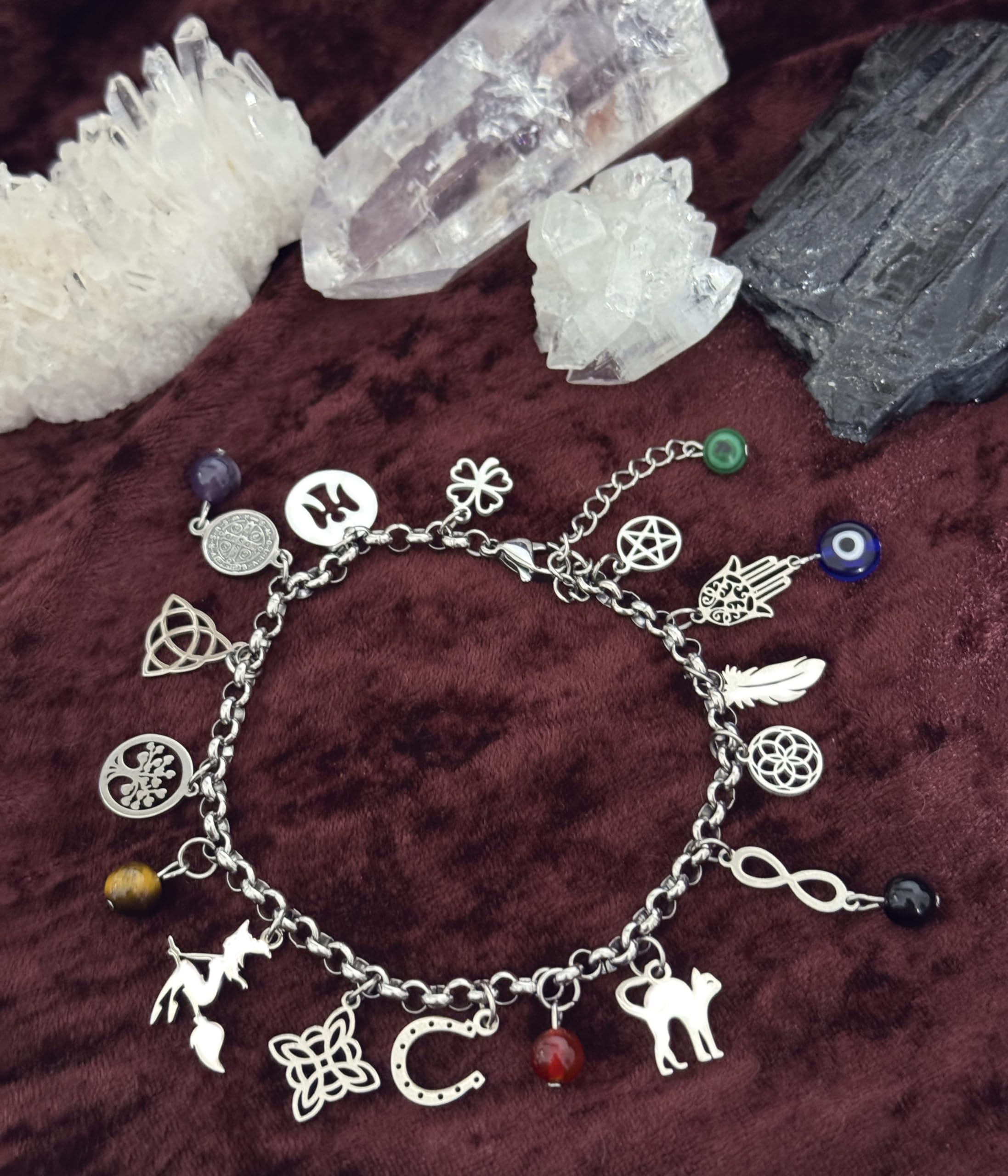 Simboliks Pulsera con Amuletos de acero inoxidable, protección contra el mal de ojo y hechizos, Buena suerte, Brazalete de Bruja, Amuleto de Brujas, Talismán, Protegida contra todo mal