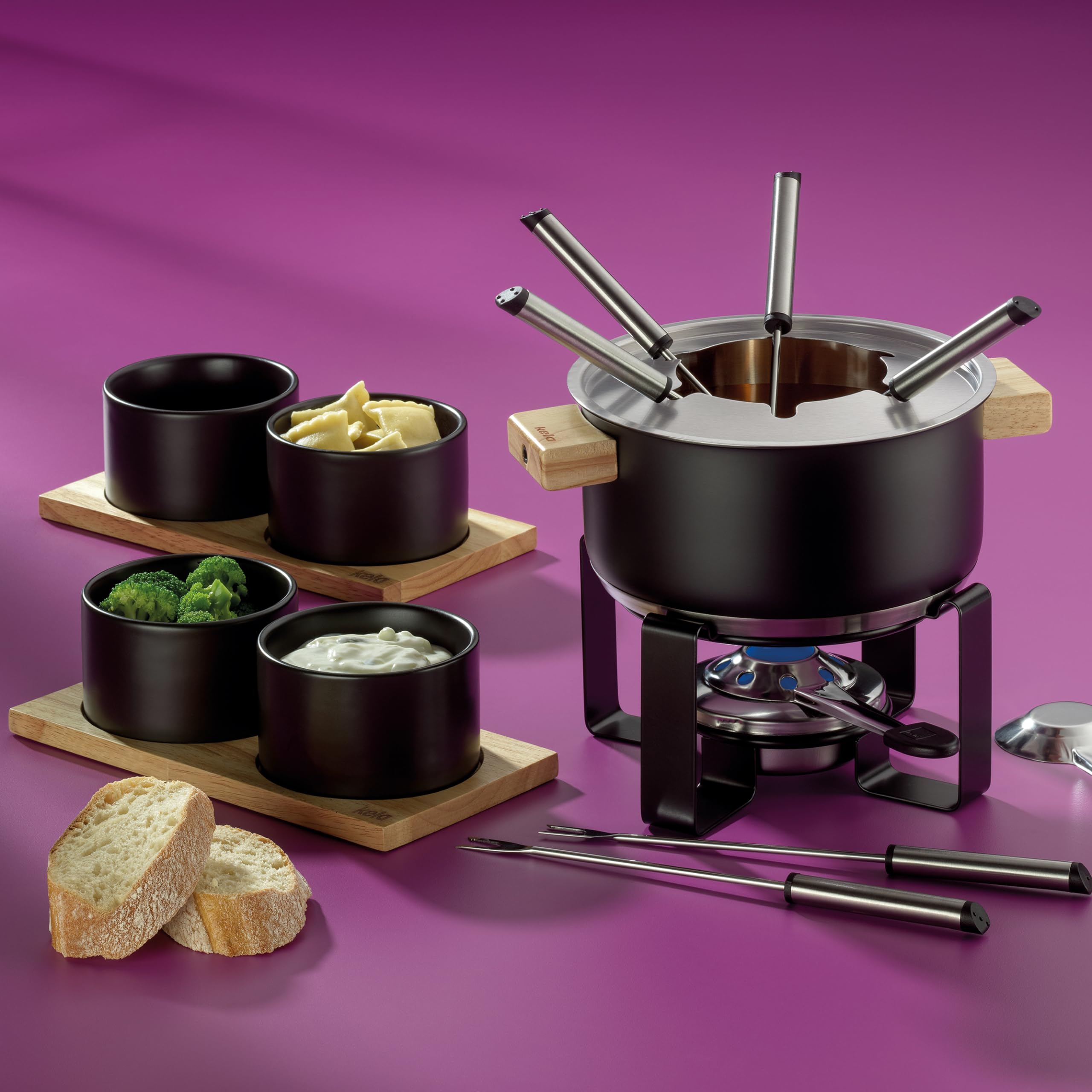 kela Fleischfondue Set 16tlg, Edelstahl Fondue für 6 Personen GUNTEN, Fondueset mit Brennpastenhalter, Gabeln, Gabelhalter,