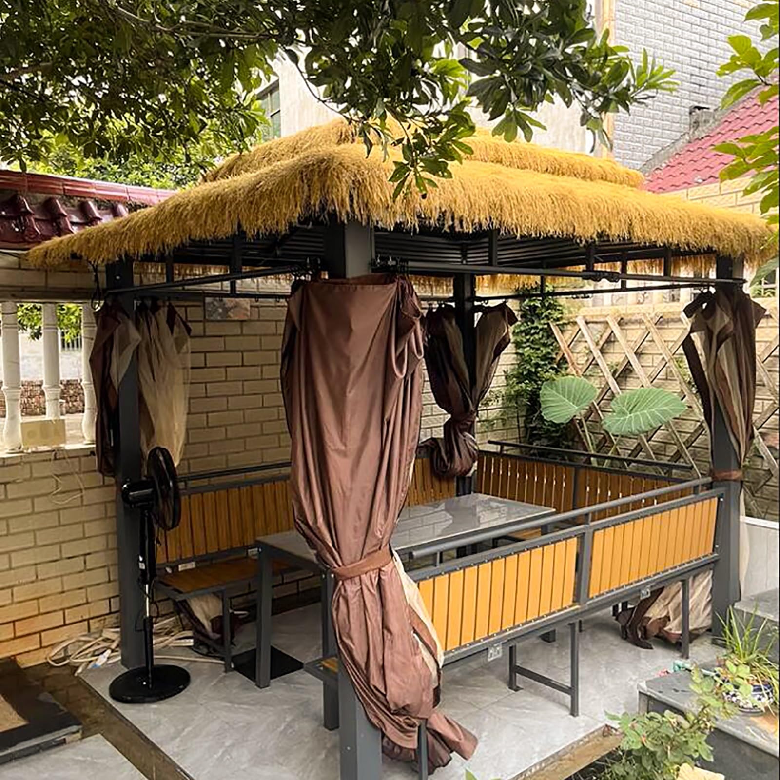 Ubierta De Paja Sintética, Techo Artificial De Paja Decorativa, Rollo De Paja Falsa Resistentes Al Agua, Cobertura Para Choza, Cercas De Jardín, Decoración De Paredes Y Techos(1x15m(39.4x590.6in))