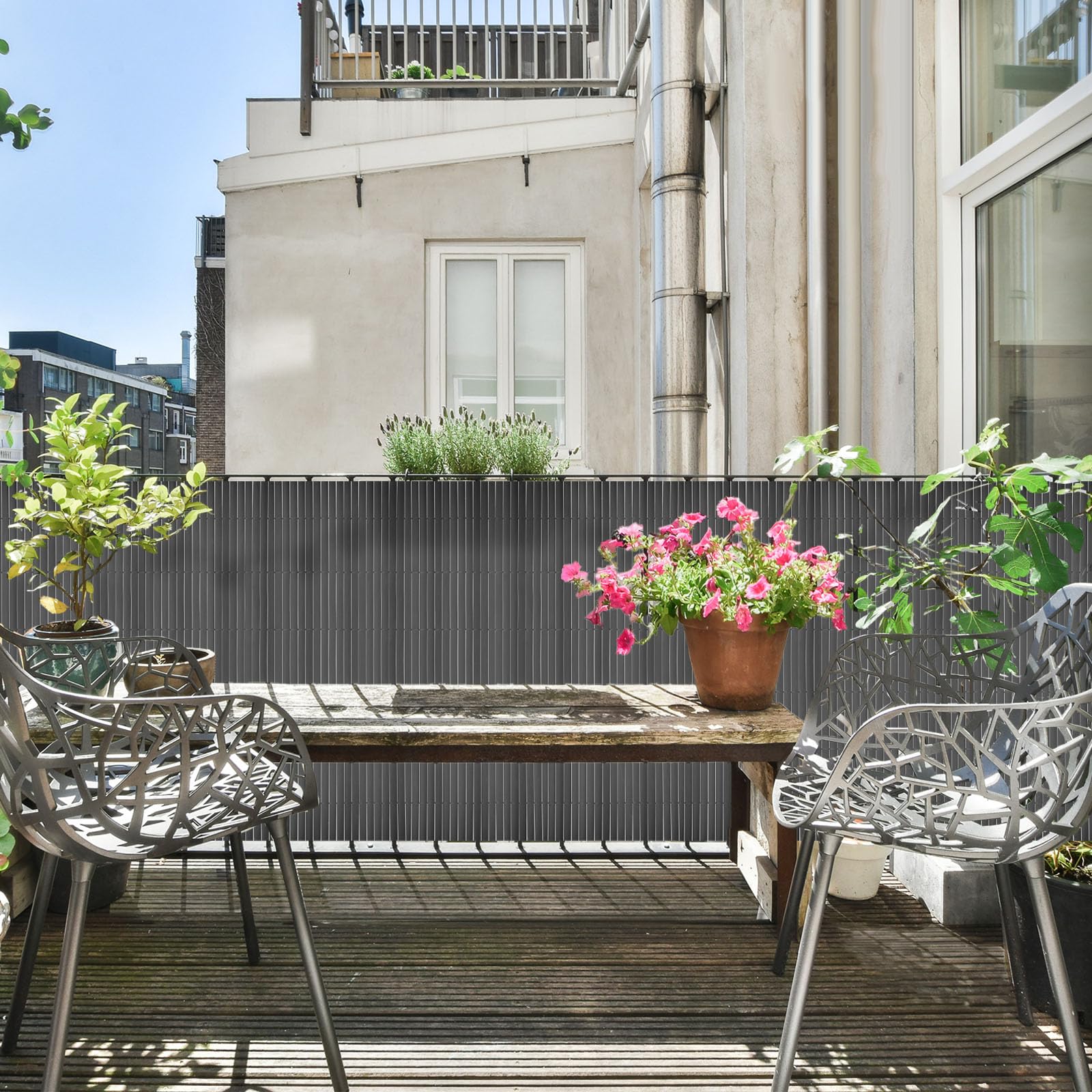 KARAT PVC Sichtschutz für Garten, Balkon, Terrasse - 150x500 cm Grau - Balkonsichtschutz, Sichtschutzmatte wetterfest, Zaun als Balkonverkleidung, Poolumrandung und Windschutz - Gartenzaun