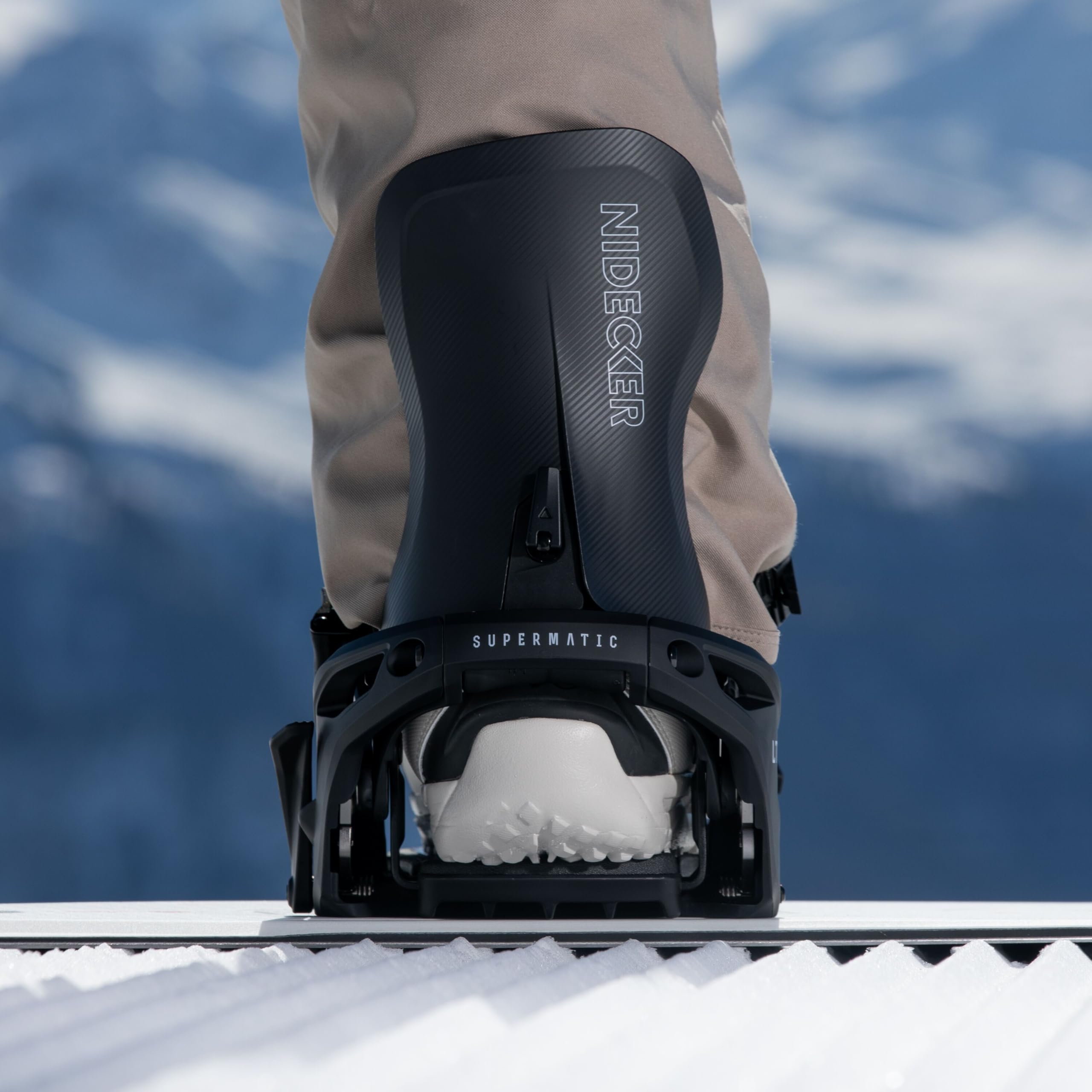 Nidecker LT Supermatic Snowboard Bindungen – Automatische Dual-Entry Bindung mit Fersenpedal & Universal Fit