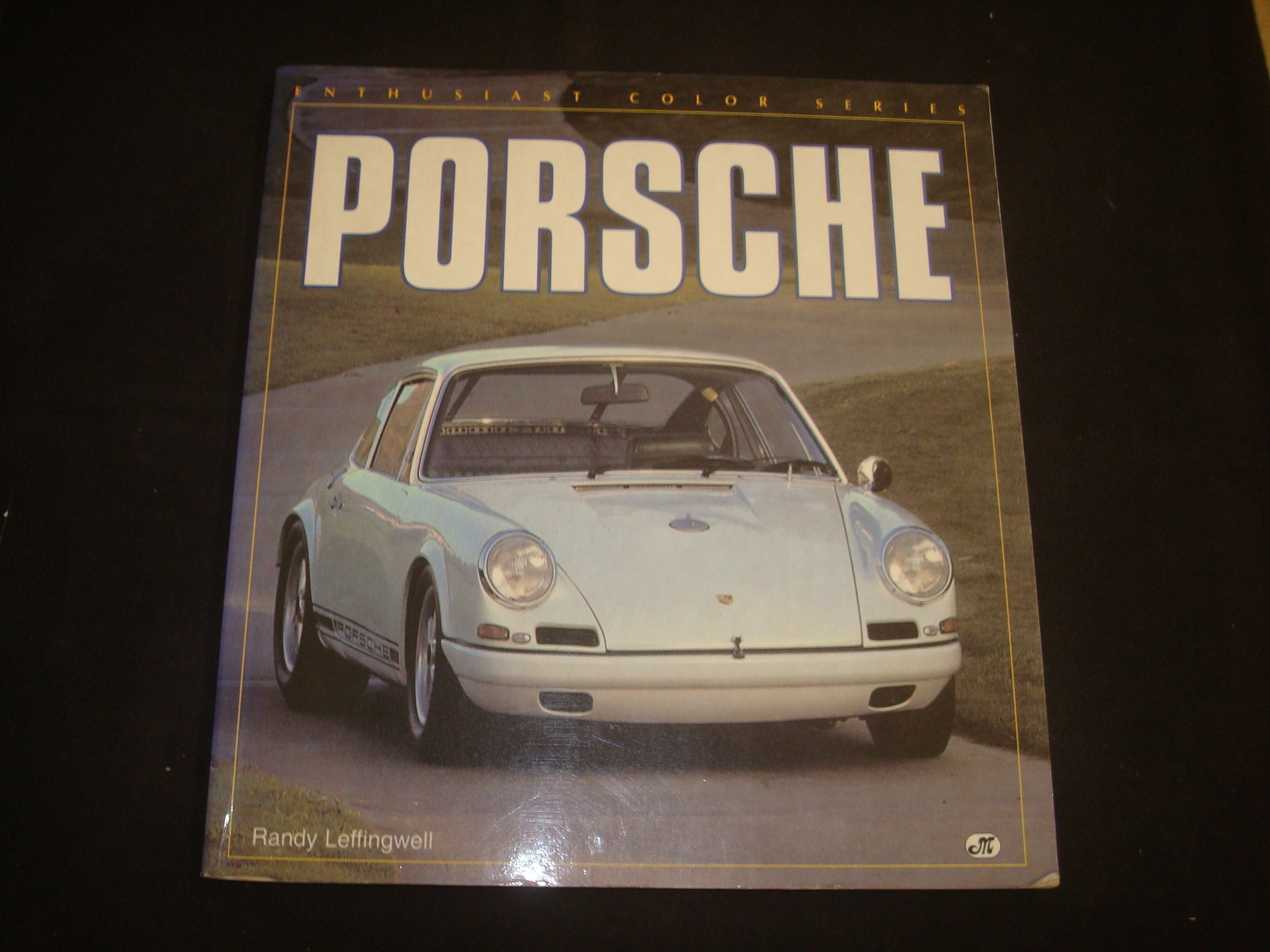 Porsche (Enthusiast Color Series)