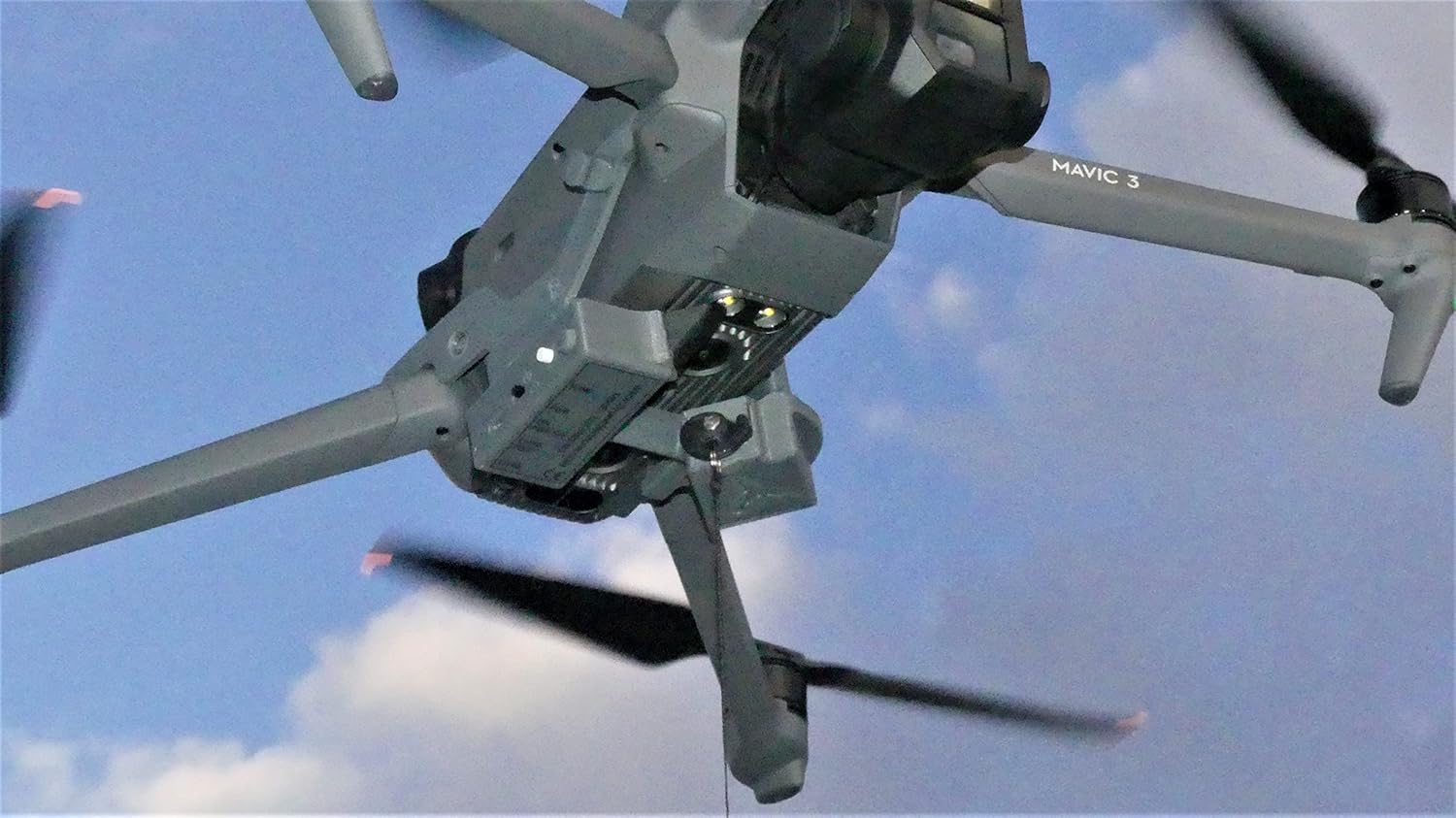 Professional Release and Drop Plus Device with LED Light Searchlight Bundle for DJI Mavic 3 (all models), for Drone Fishing, Bait Release, Search & Rescue, Payload Delivery, Fun Activities