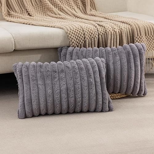 Miniatura 7 de ZLINA Juego de 2 fundas de almohada de felpa de pelo sintético de color gris, fundas de cojín mullidas a rayas de 24 x 24 pulgadas, decoración de