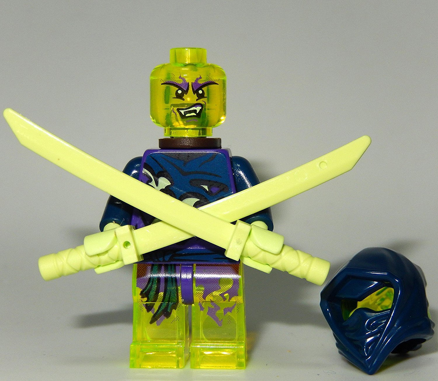 LEGO Ninjago: minifigura Ghost Ninja Hackler con Espadas
