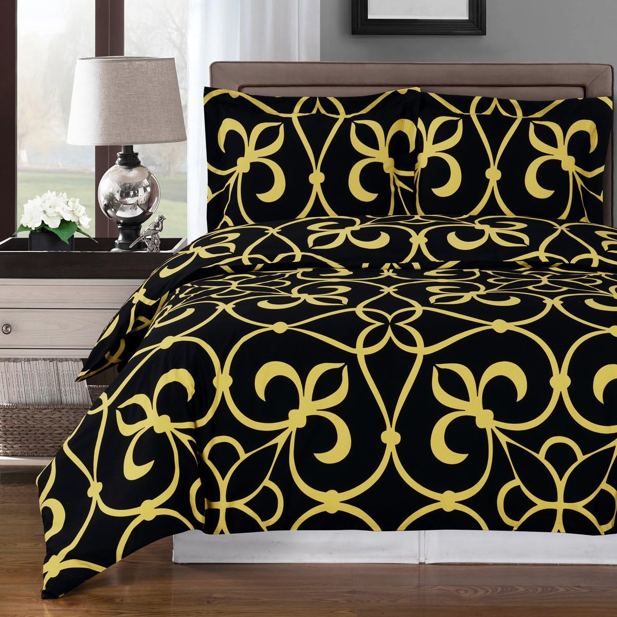 8PC Victoria Black Queen Size Bed in a Bag- Medium Weight Down Alternative Comforter (Duvet Insert) with Cotton Duvet Cover Set and Bed Sheets