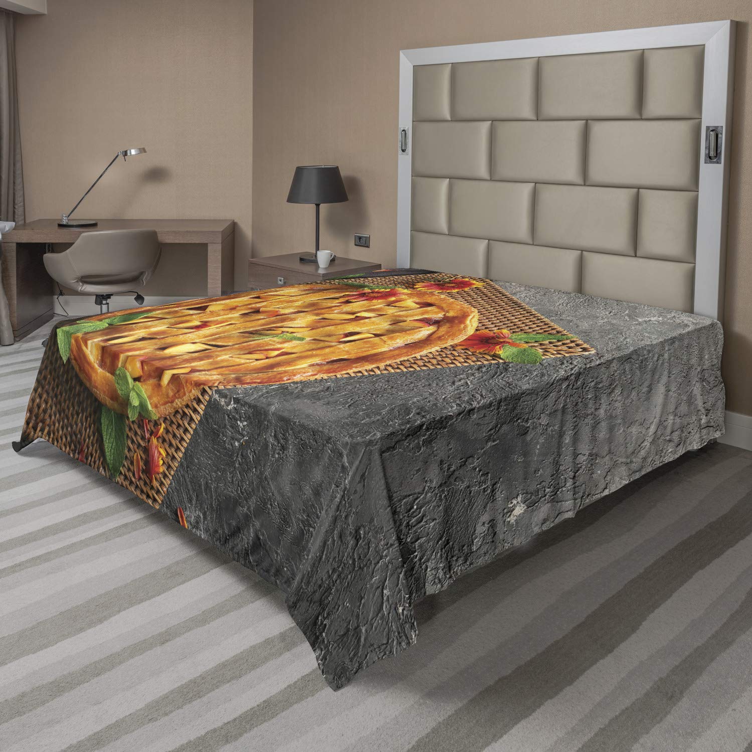 Lunarable Food Flat Sheet, Tasty Homemade Peach Pie Baked Flowers Delicious Photo, Soft Comfortable Top Sheet Decorative Bedding 1 Piece, Queen Size, Apricot Multicolor