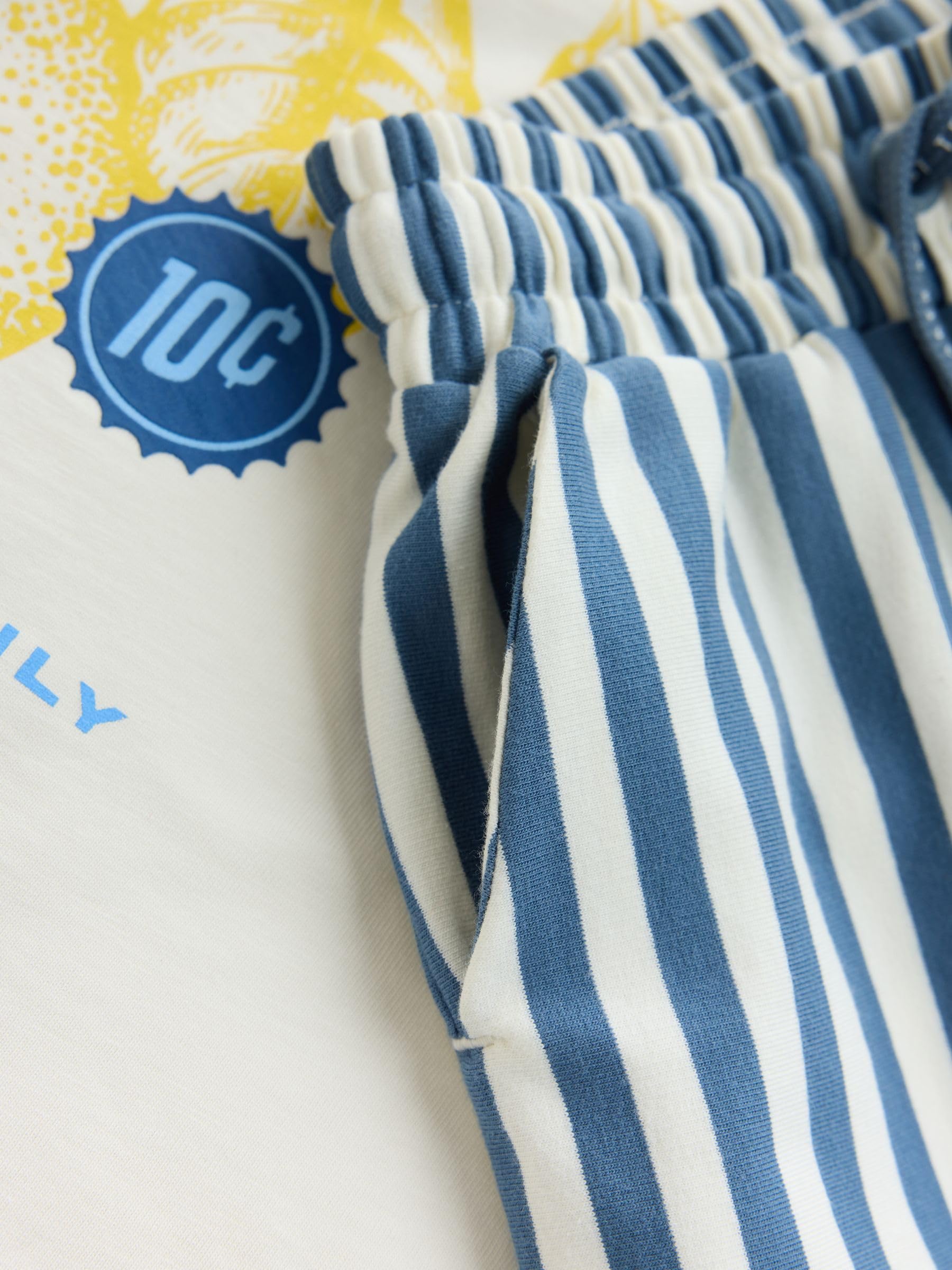 Niños Conjunto de pantalones cortos de rayas y camiseta extragrande con gráfico