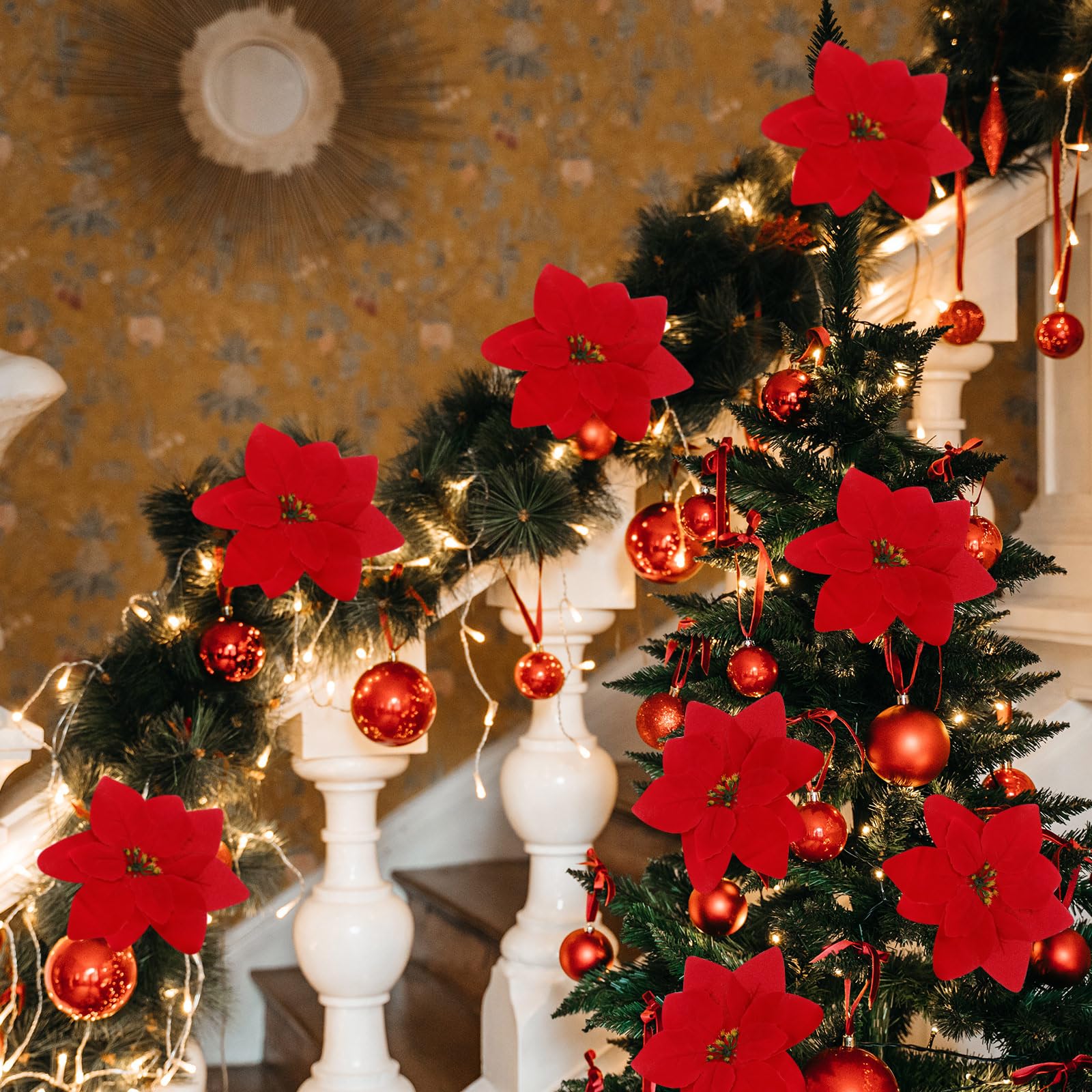 Hotop Paquete de 12 ramas artificiales de pino de Pascua de 14 pulgadas con bayas rojas, flores artificiales de Navidad para interiores y exteriores, adorno de árbol de Navidad, decoración del porche