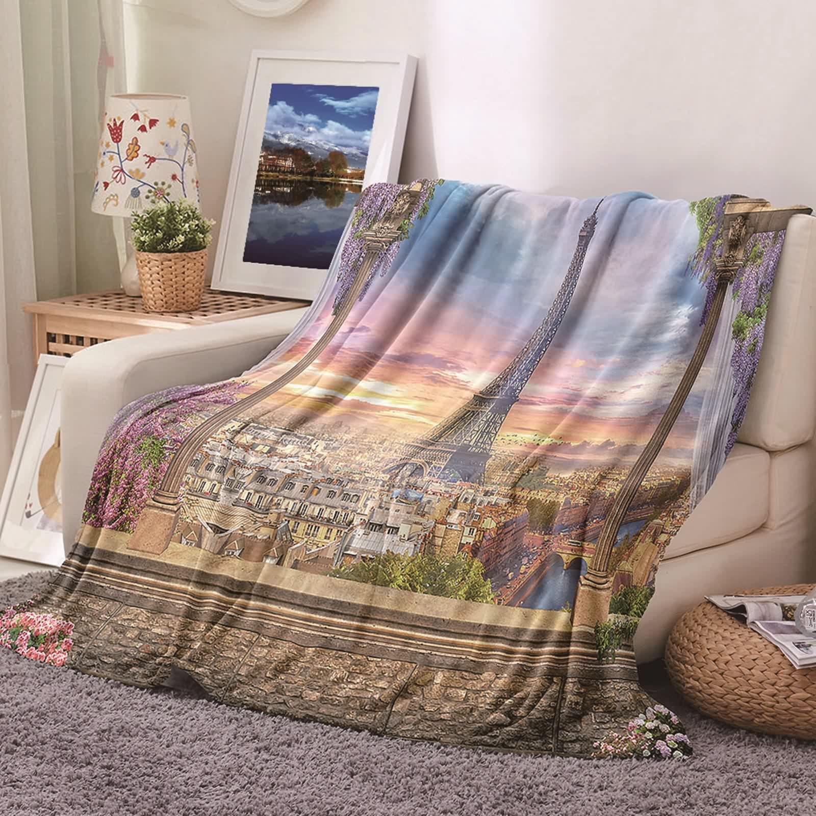 Couverture douce Tour Eiffel Multicolore KnSam pour vos soirées cocooning dans le canapé