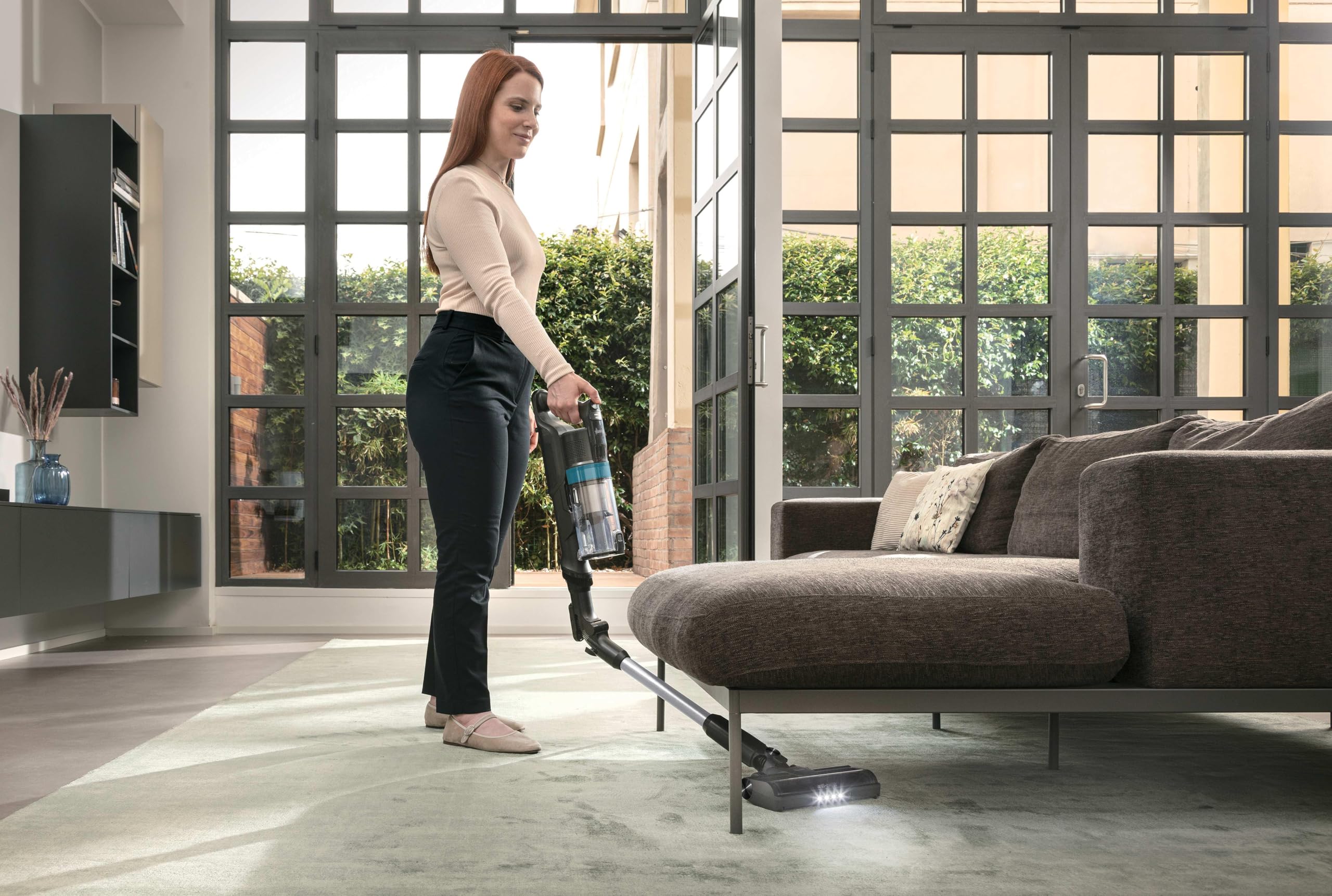 Hoover Bezprzewodowy odkurzacz HF1 Plus z elastyczną rurką, tryb turbo, uniwersalna dysza podłogowa z technologią Anti-Twist, 45 min. Czas pracy, funkcja parkowania, mini dysza turbo do sierści