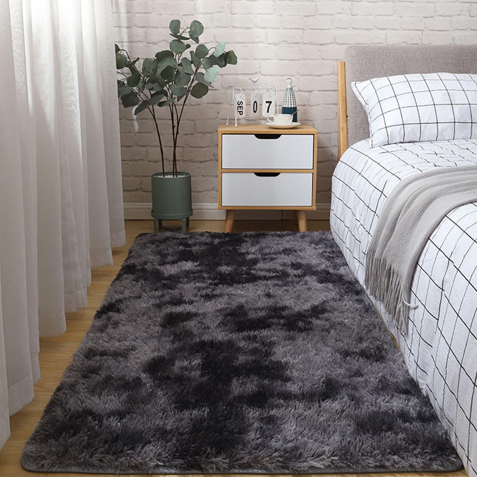 Tapis de salon shaggy gris foncé 120x300 cm en peluche haut de gamme