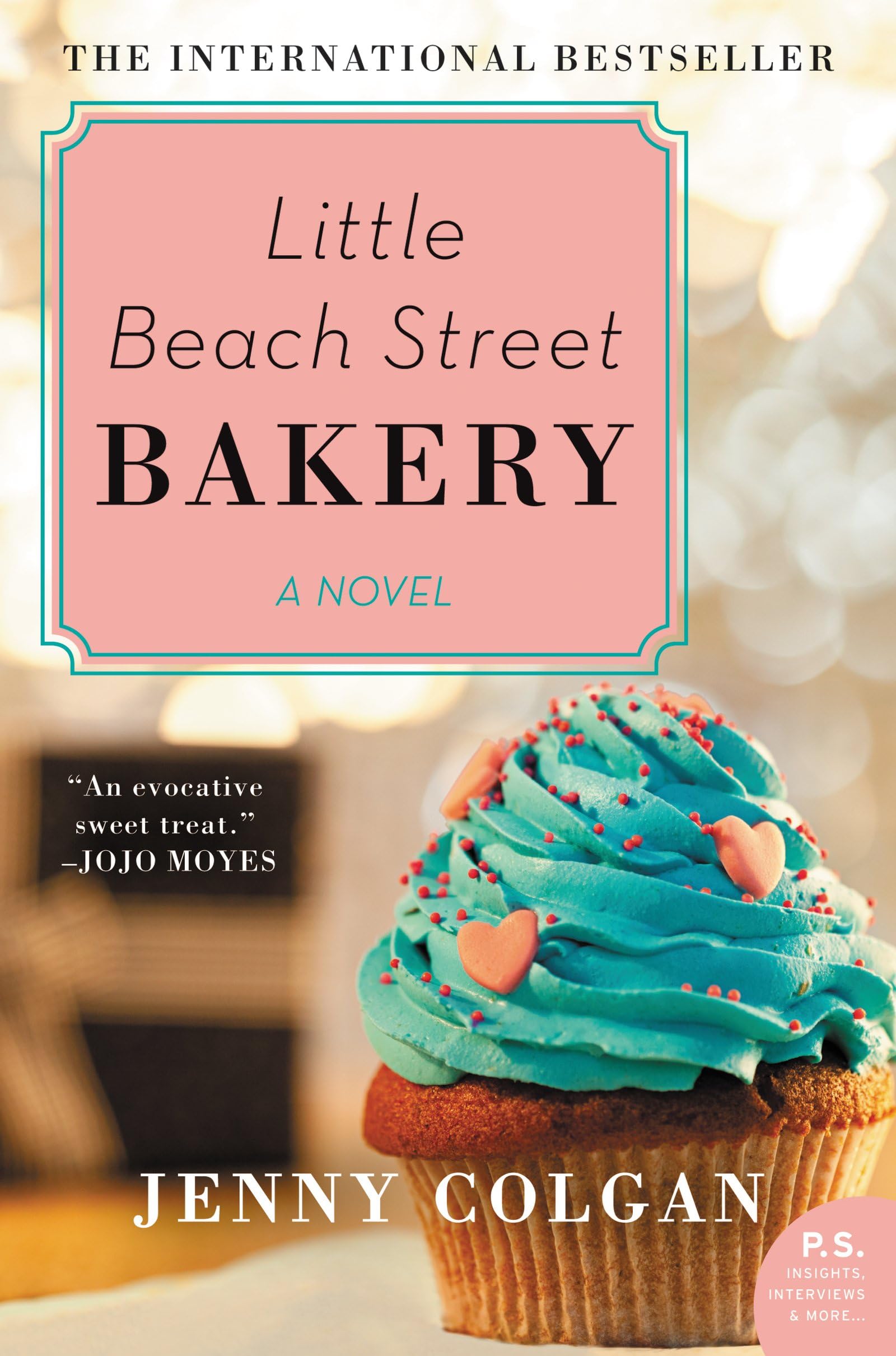 Little Beach Street Bakery: A Cozy Small-Town Romance Filled with Festive Cheer and Heartwarming Love