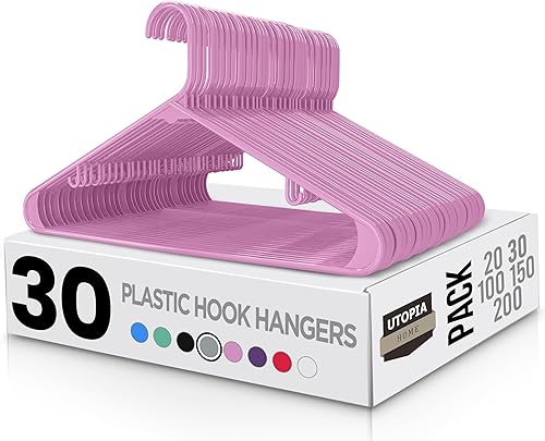 Utopia Home Perchas de plástico, paquete de 30 unidades, colgador de ropa con ganchos, duradero y ahorra espacio, perchas rosas resistentes para